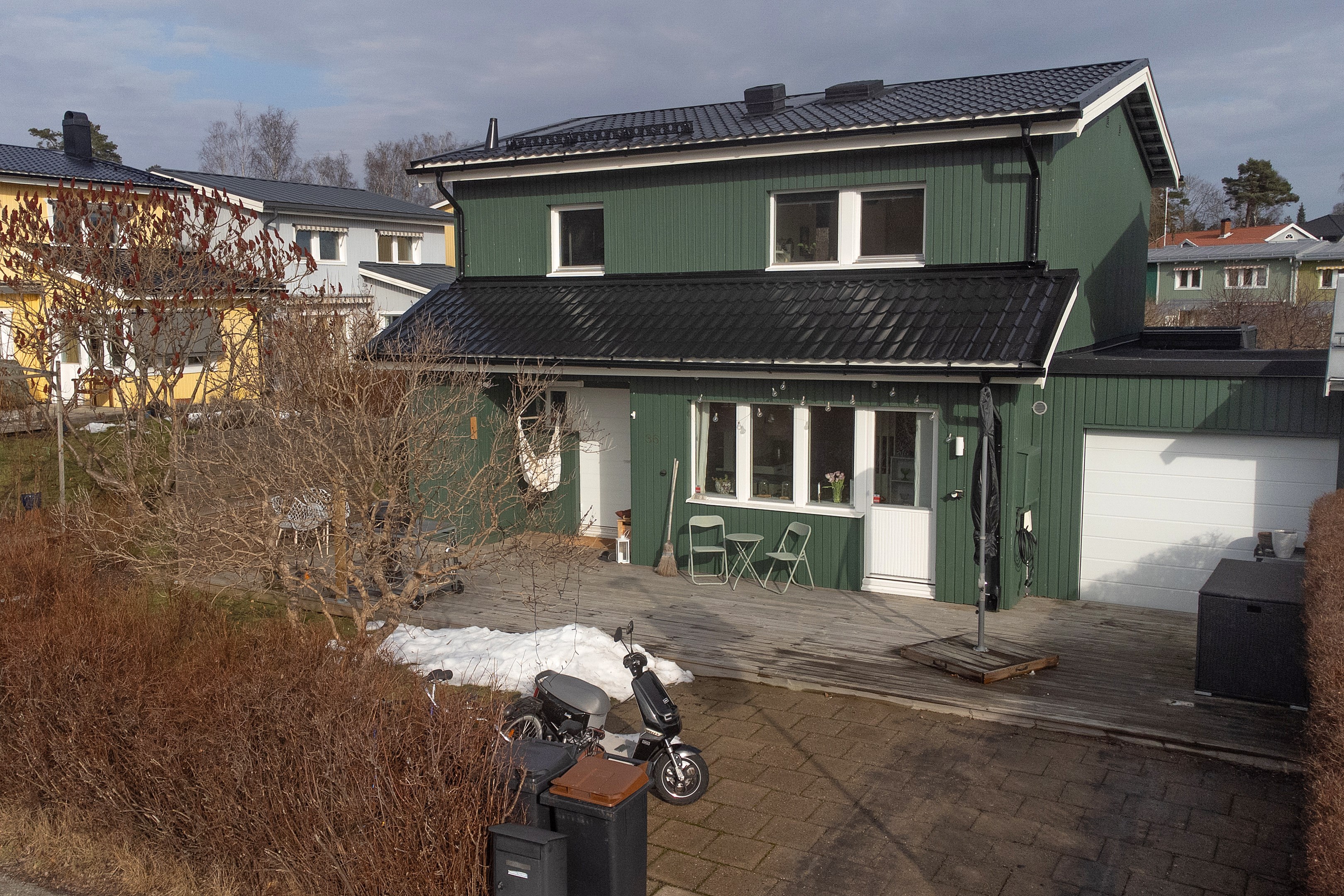 Bostadsbild från Libbyvägen 36, Såld i Gribbylund, Täby