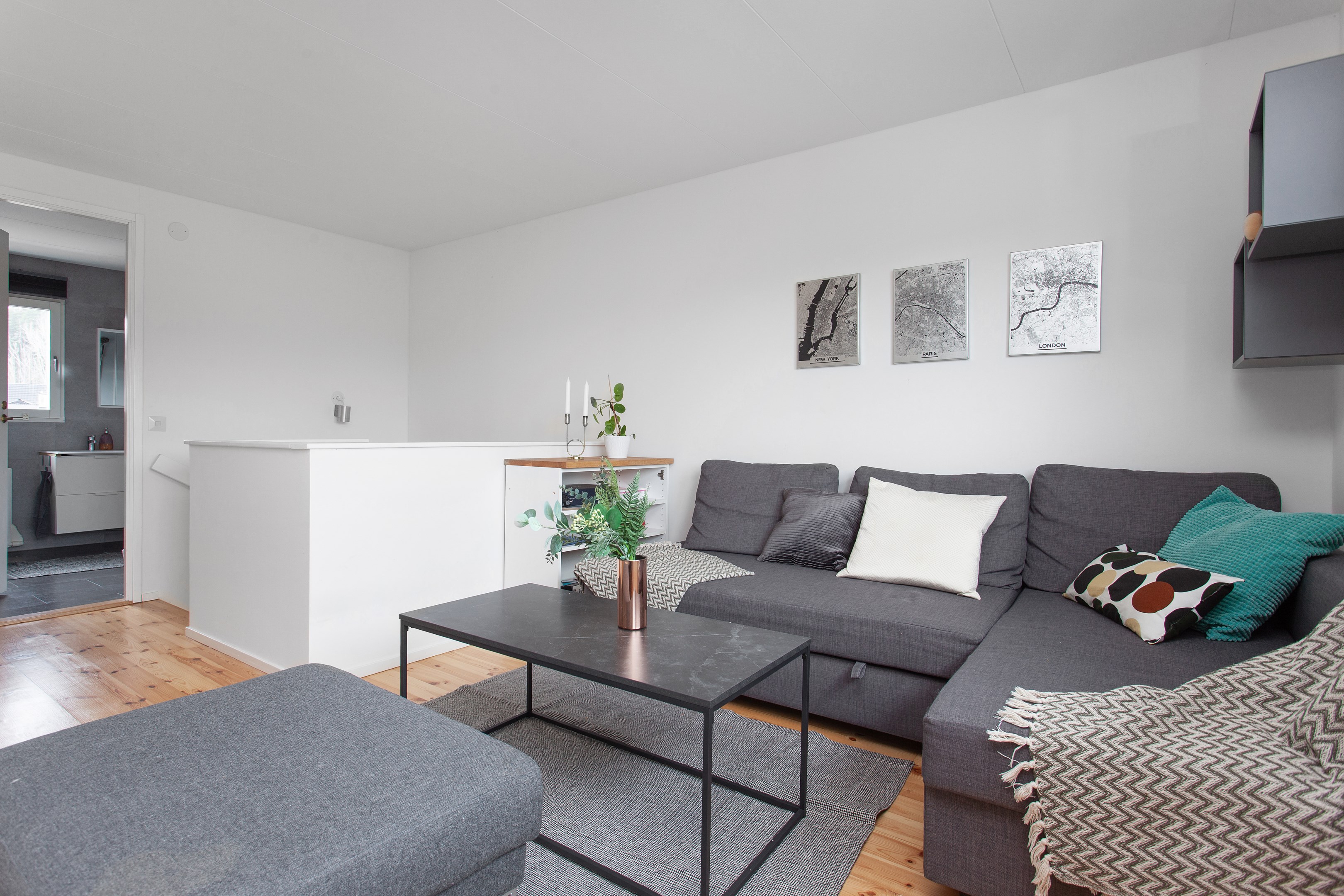 Bostadsbild från Libbyvägen 36, Såld i Gribbylund, Täby