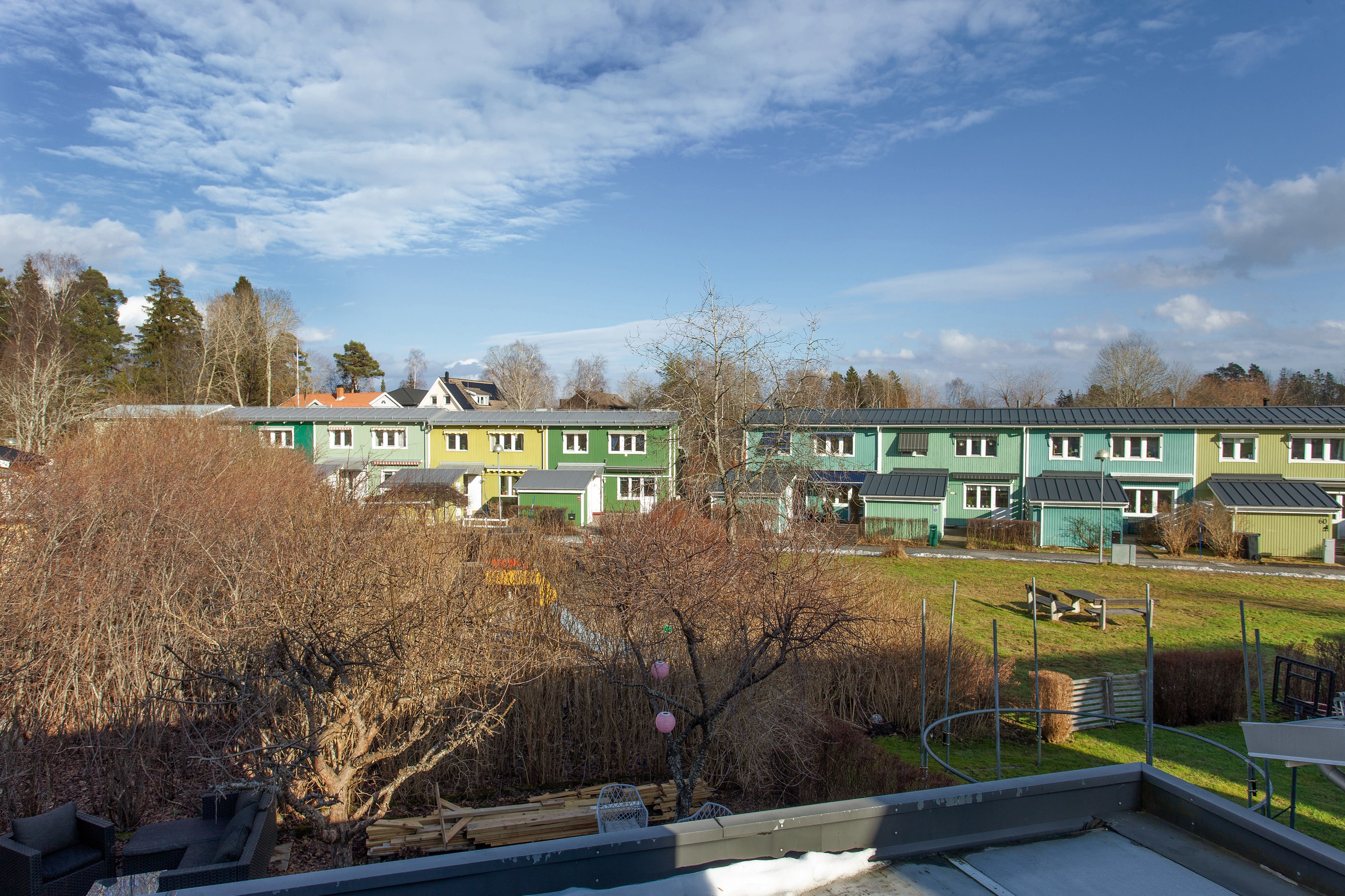 Bostadsbild från Libbyvägen 36, Såld i Gribbylund, Täby