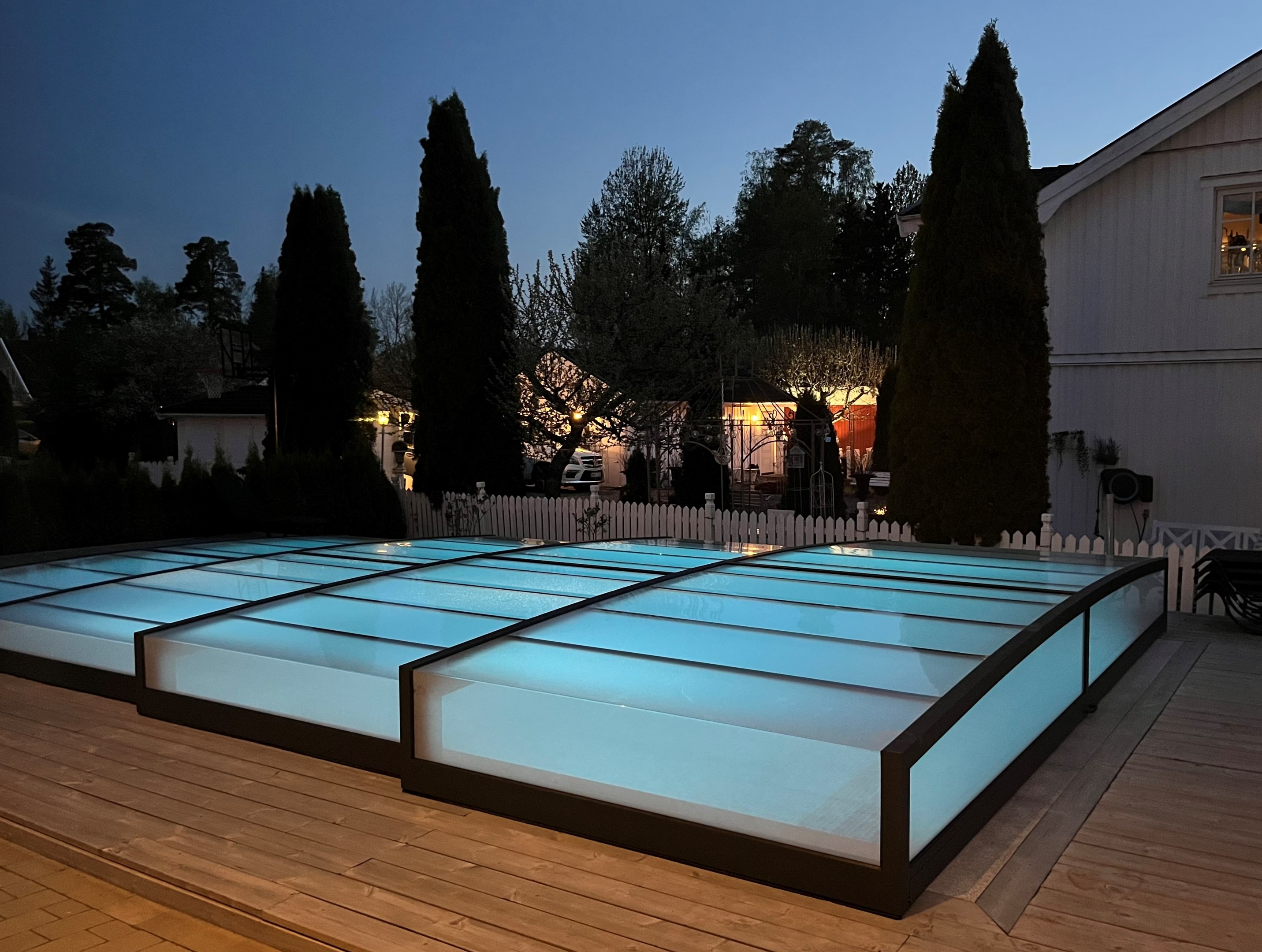 Bostadsbild från Källdisvägen 24, Till salu i Täby Kyrkby, Täby