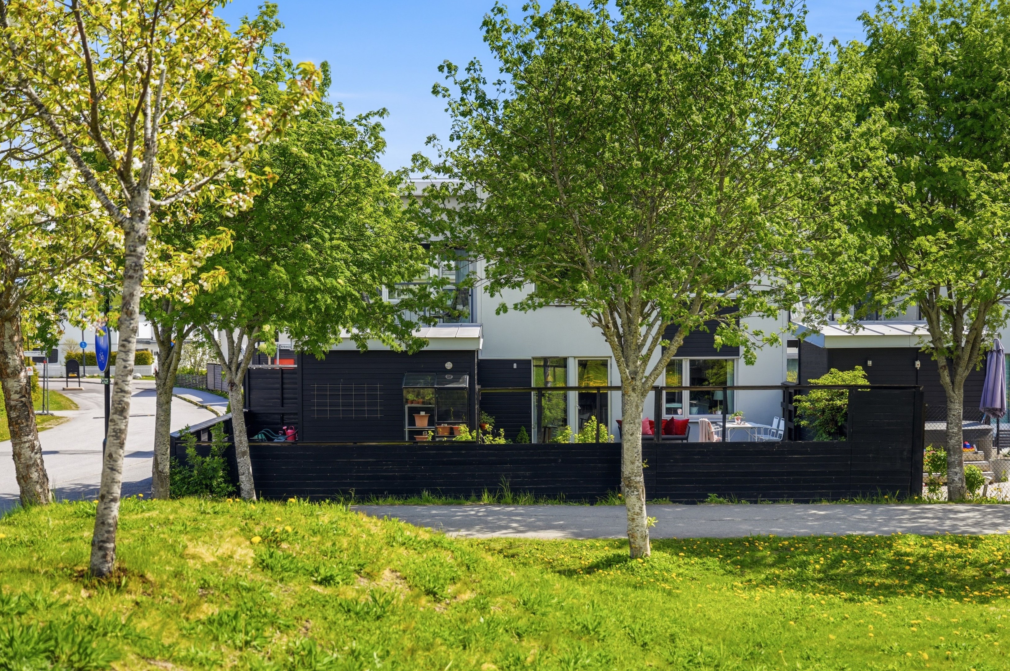 Bostadsbild från Arkeologvägen 32, Till salu i Gamla Uppsala, Uppsala