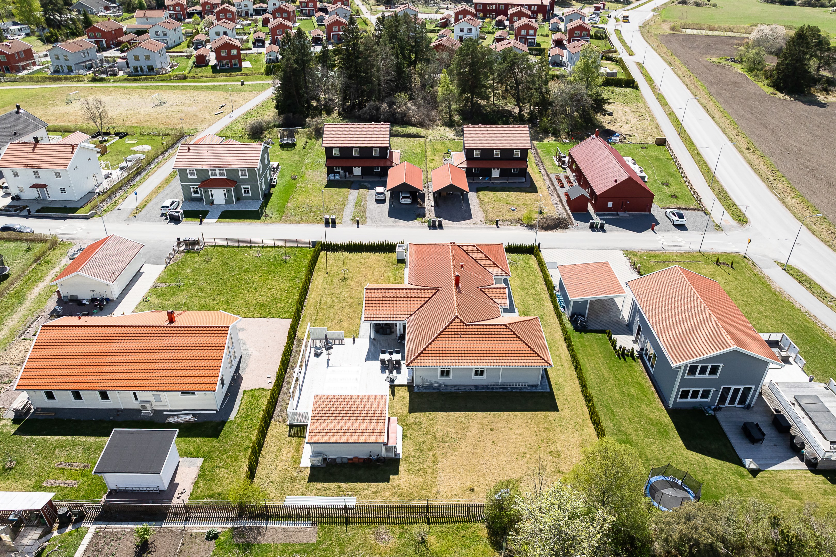 Bostadsbild från Kastanjeblomsvägen 4, Till salu i Skölsta, Uppsala