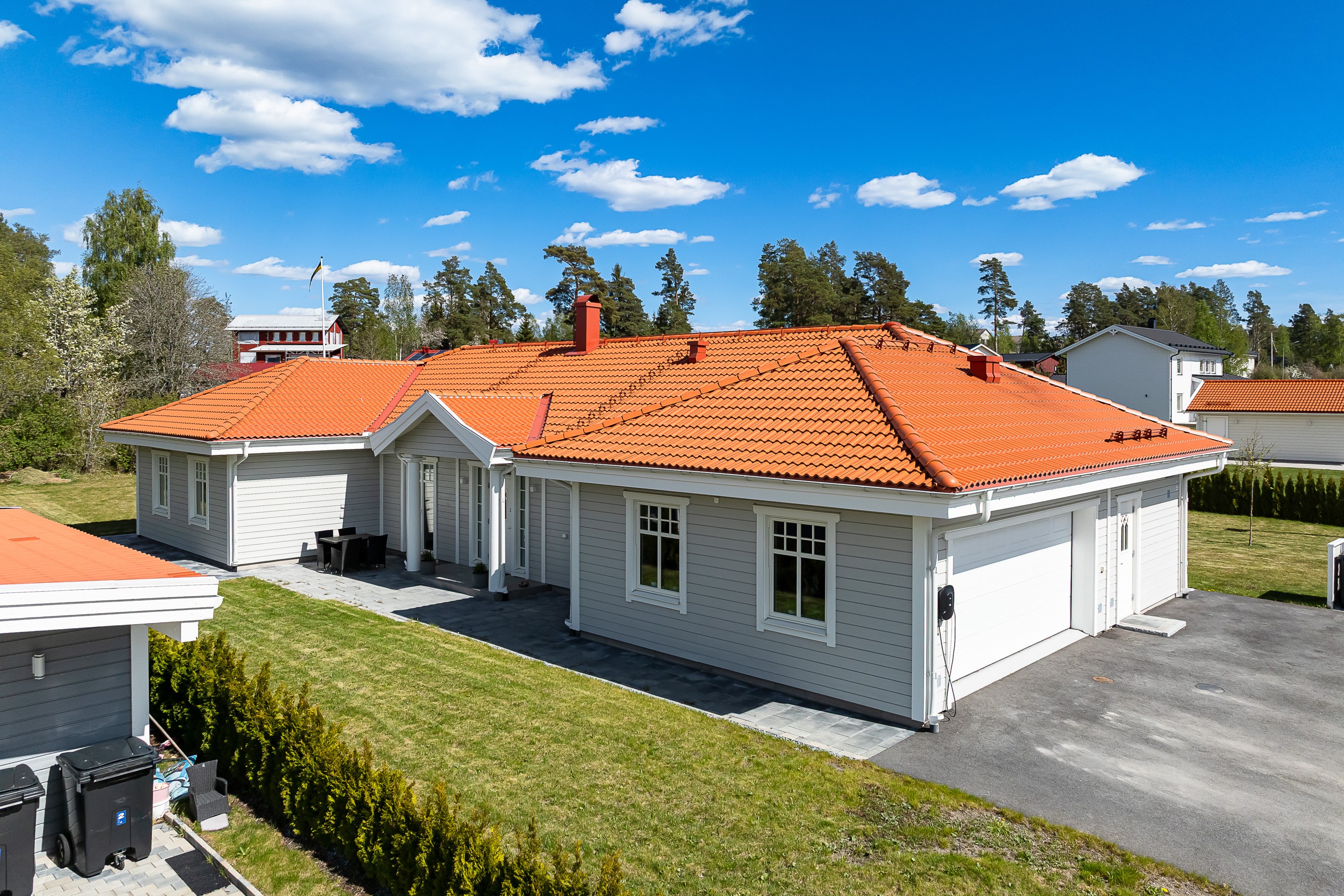 Bostadsbild från Kastanjeblomsvägen 4, Till salu i Skölsta, Uppsala