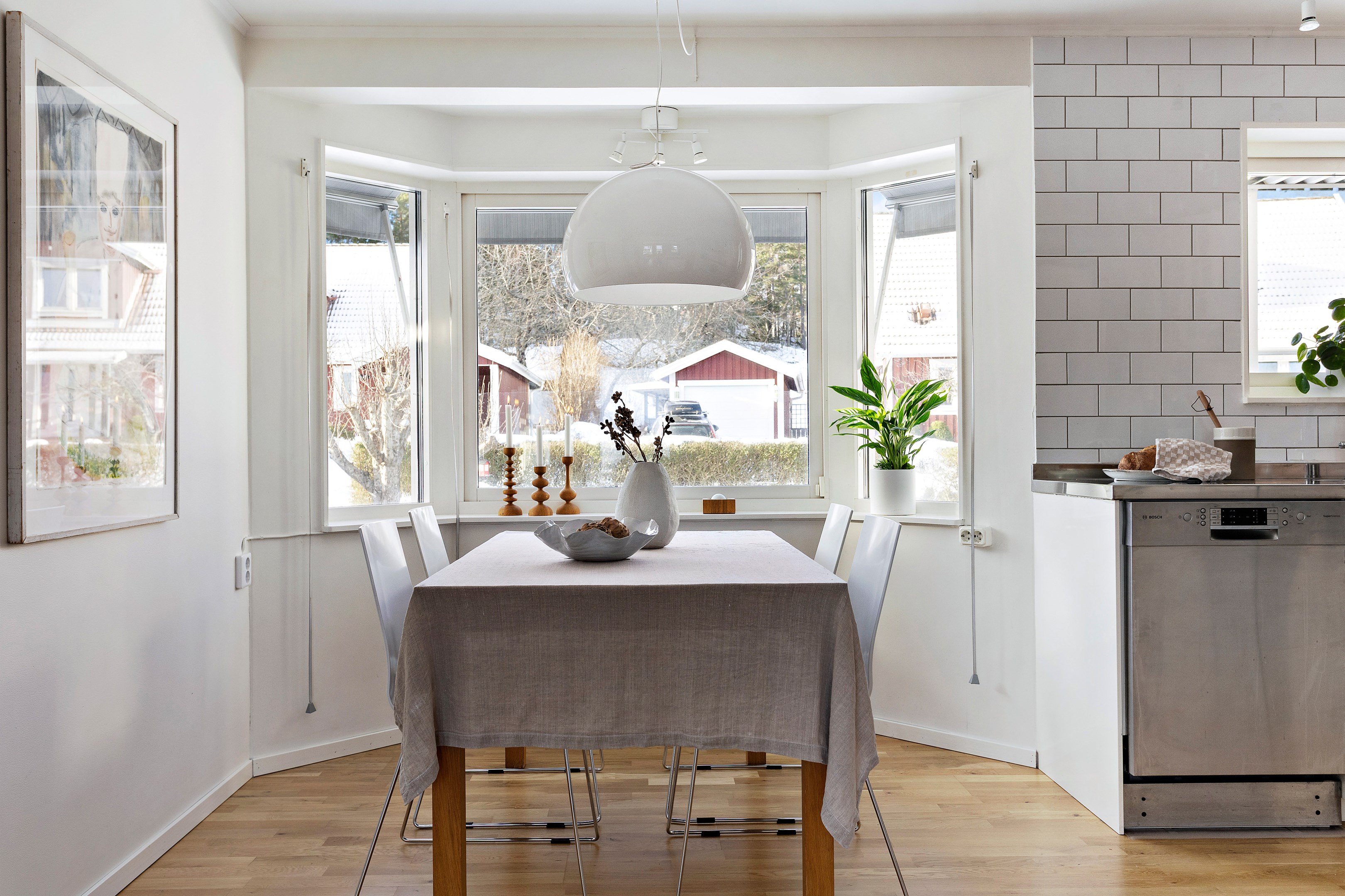 Bostadsbild från Rensättra allé 17, Såld i Rensättra, Nacka