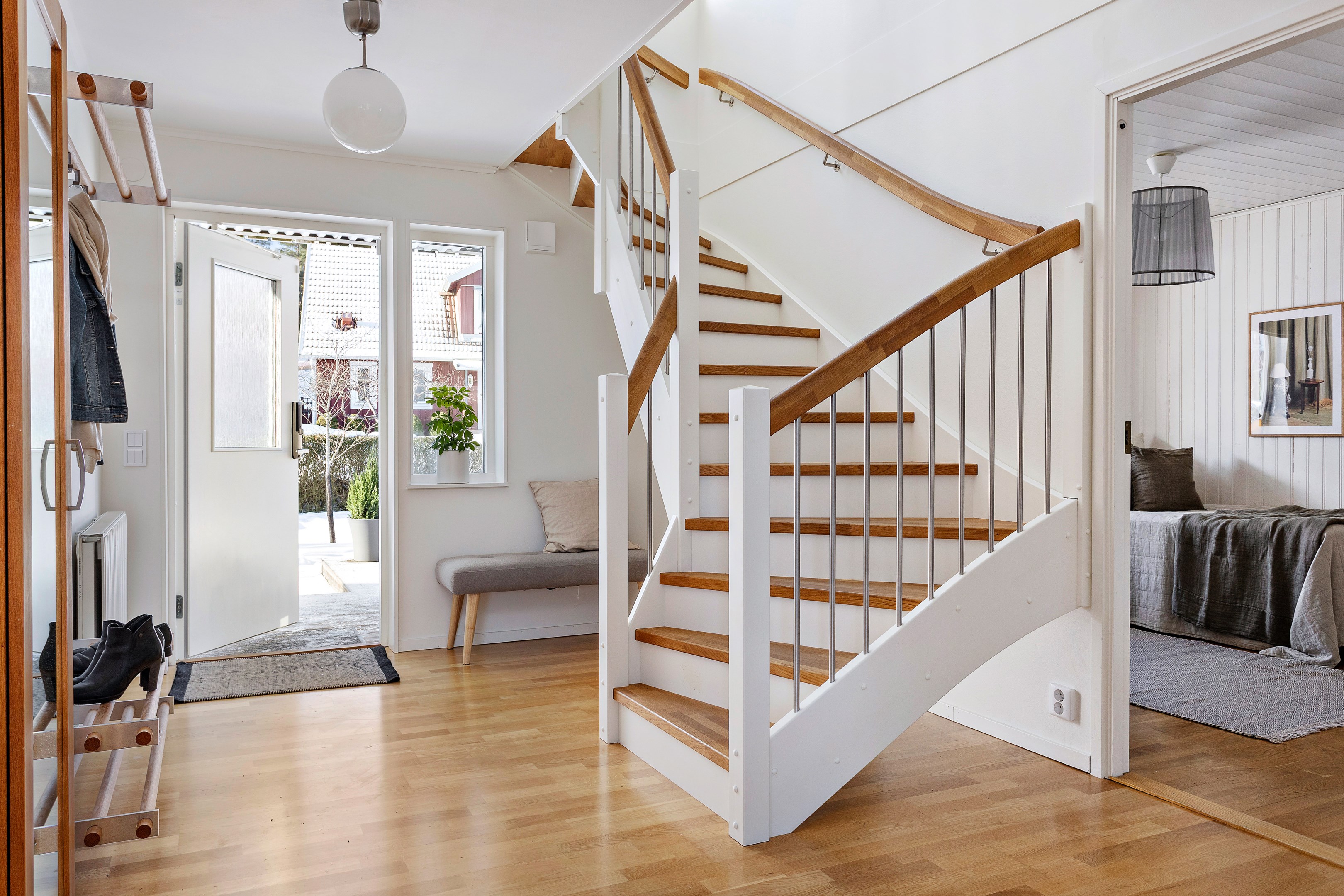 Bostadsbild från Rensättra allé 17, Såld i Rensättra, Nacka