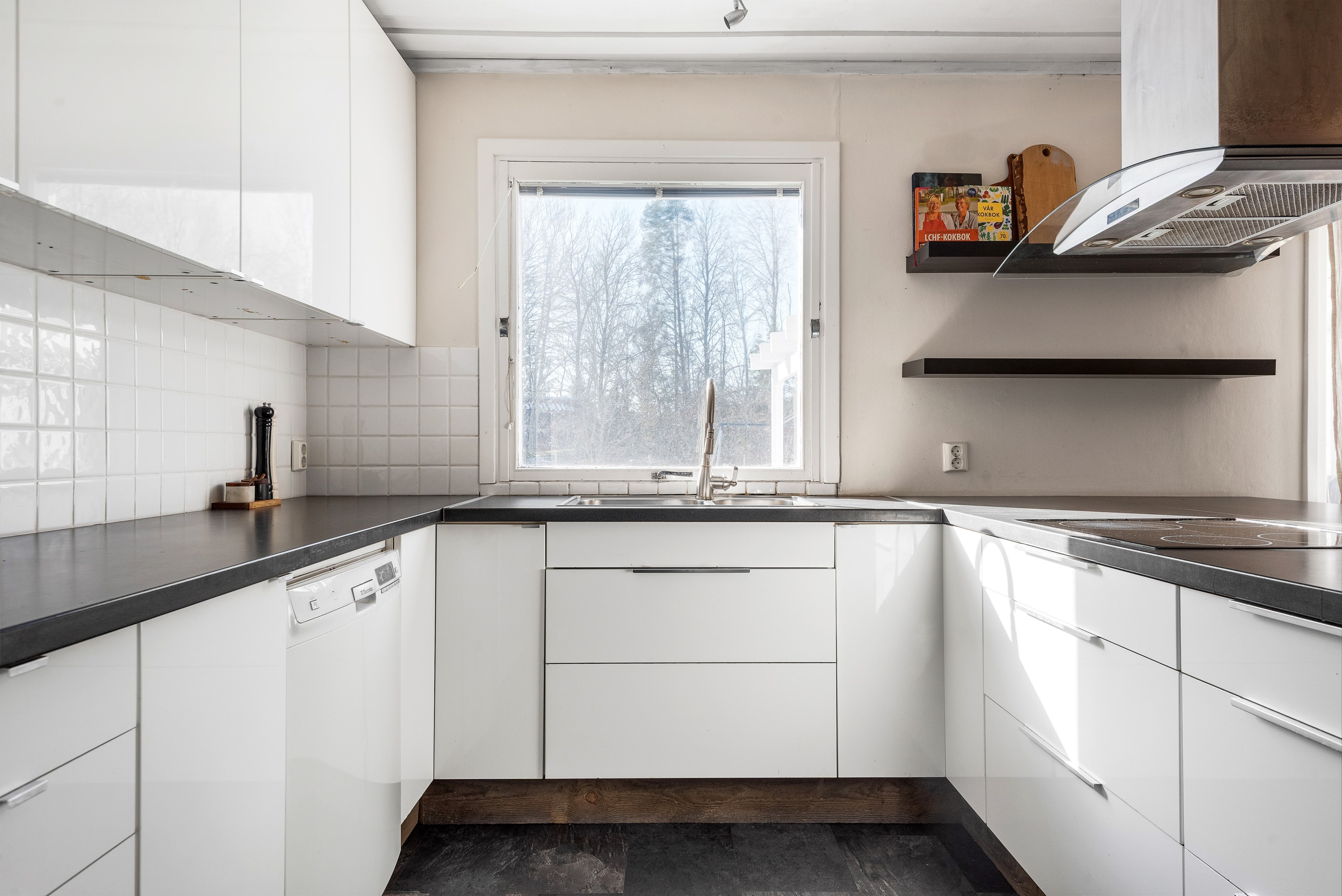 Bostadsbild från Sandbo 56, Såld i Storvreta, Uppsala
