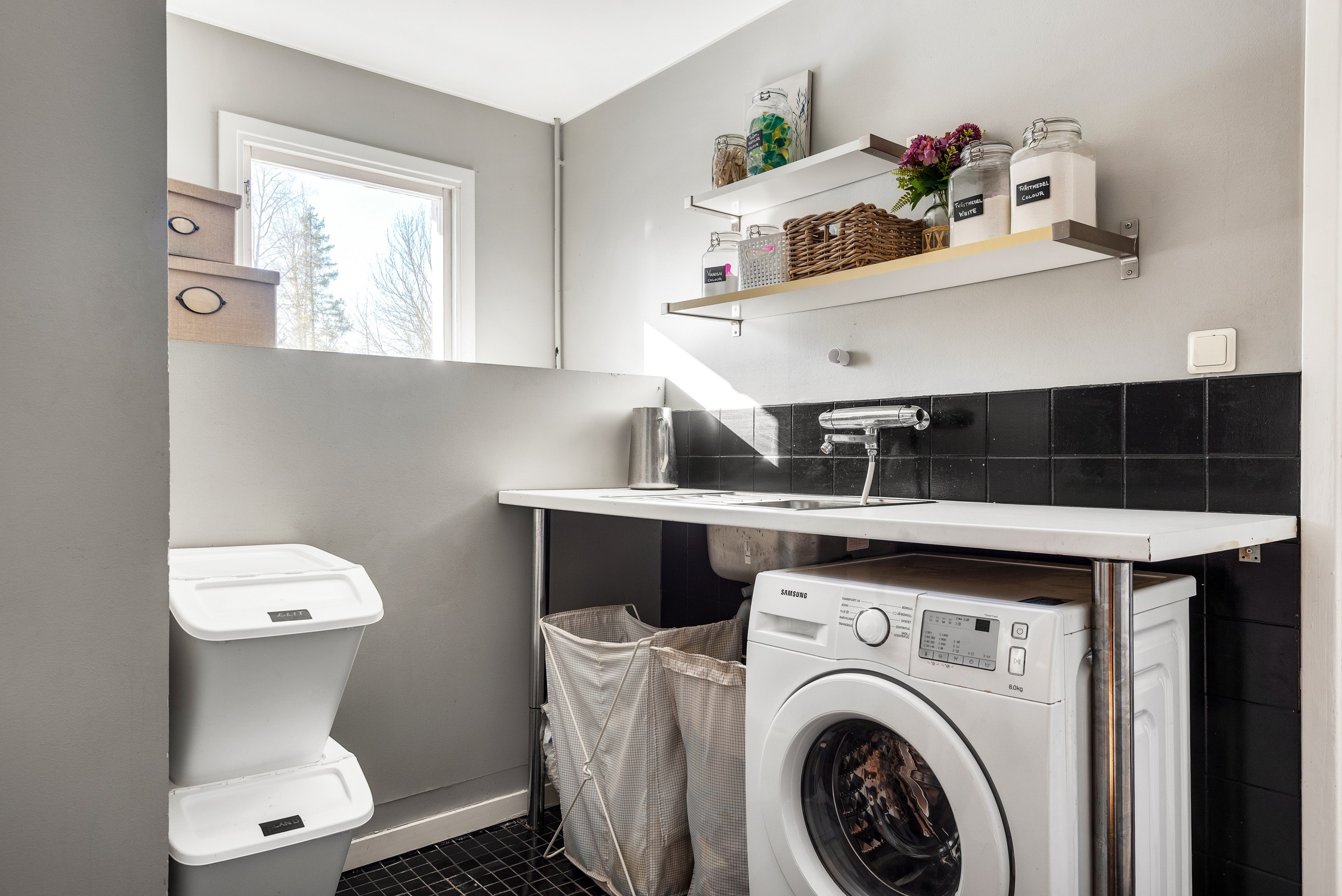 Bostadsbild från Sandbo 56, Såld i Storvreta, Uppsala