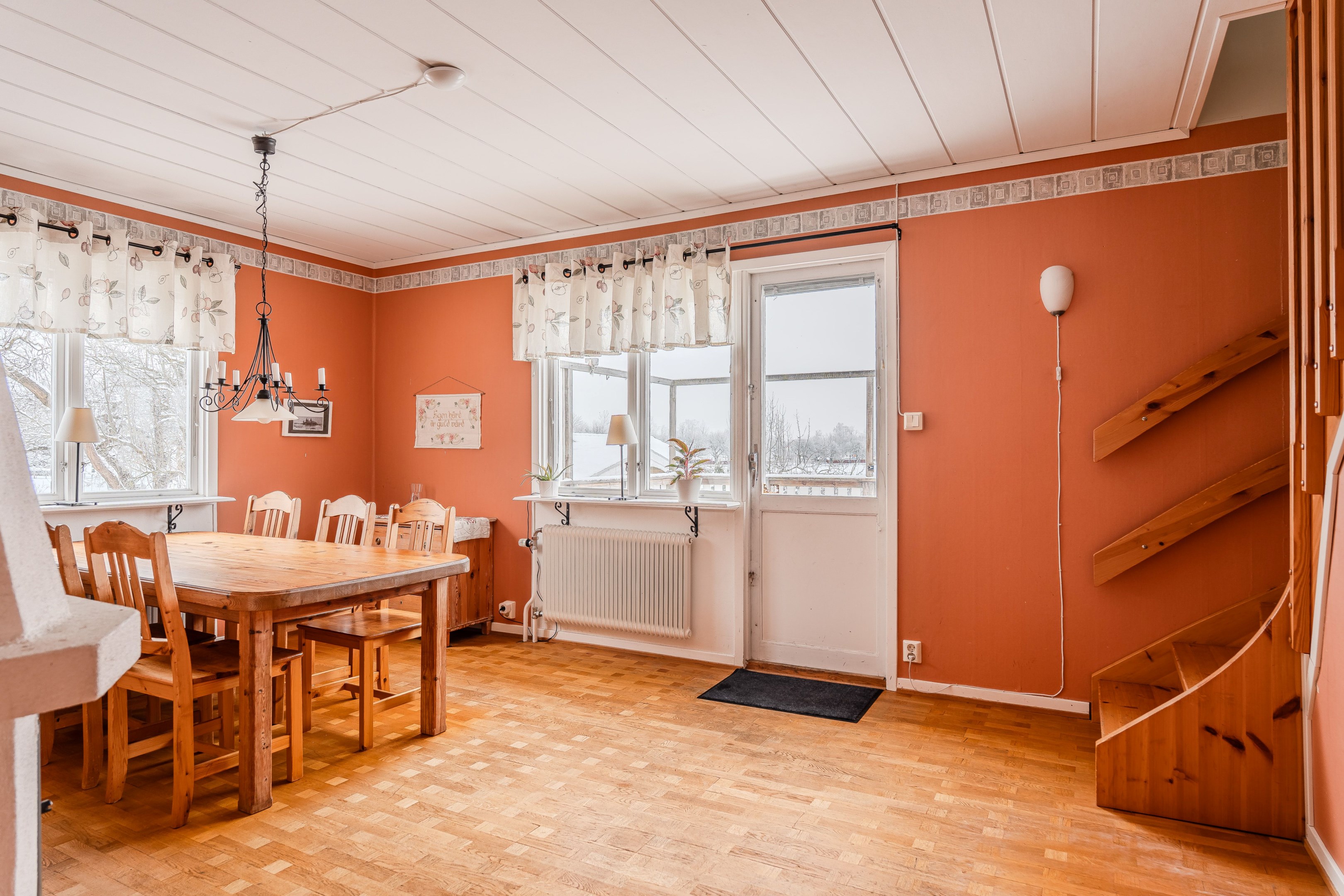 Bostadsbild från Iduns väg 1B, Såld i Gamla Uppsala, Uppsala