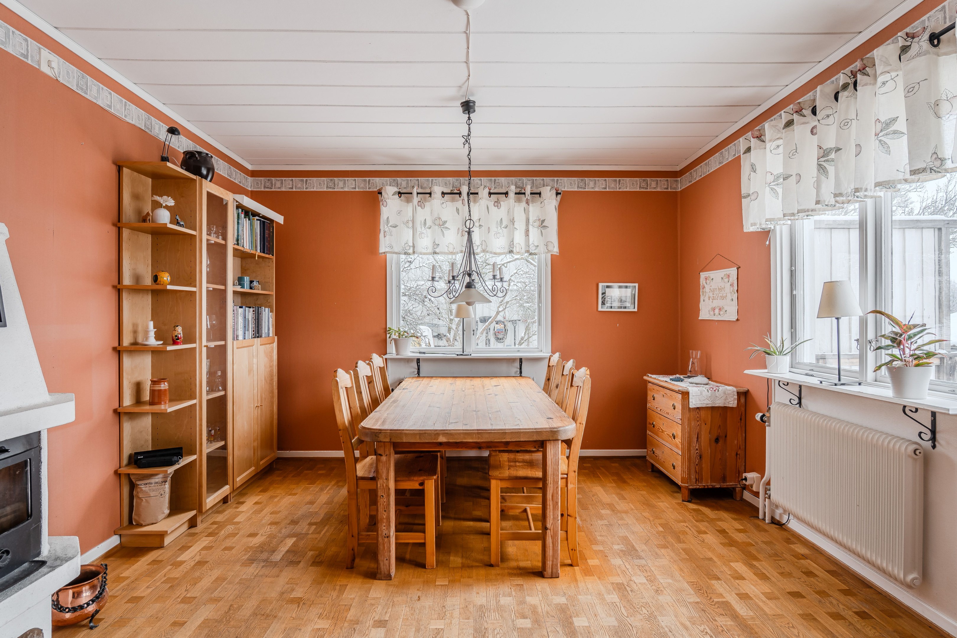 Bostadsbild från Iduns väg 1B, Såld i Gamla Uppsala, Uppsala