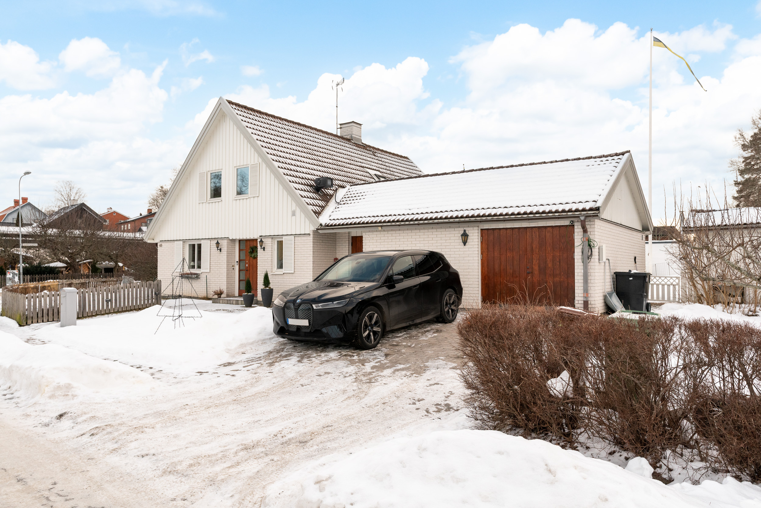 Bostadsbild från Ormbergssvängen 48, Till salu i Ormberget, Västerås