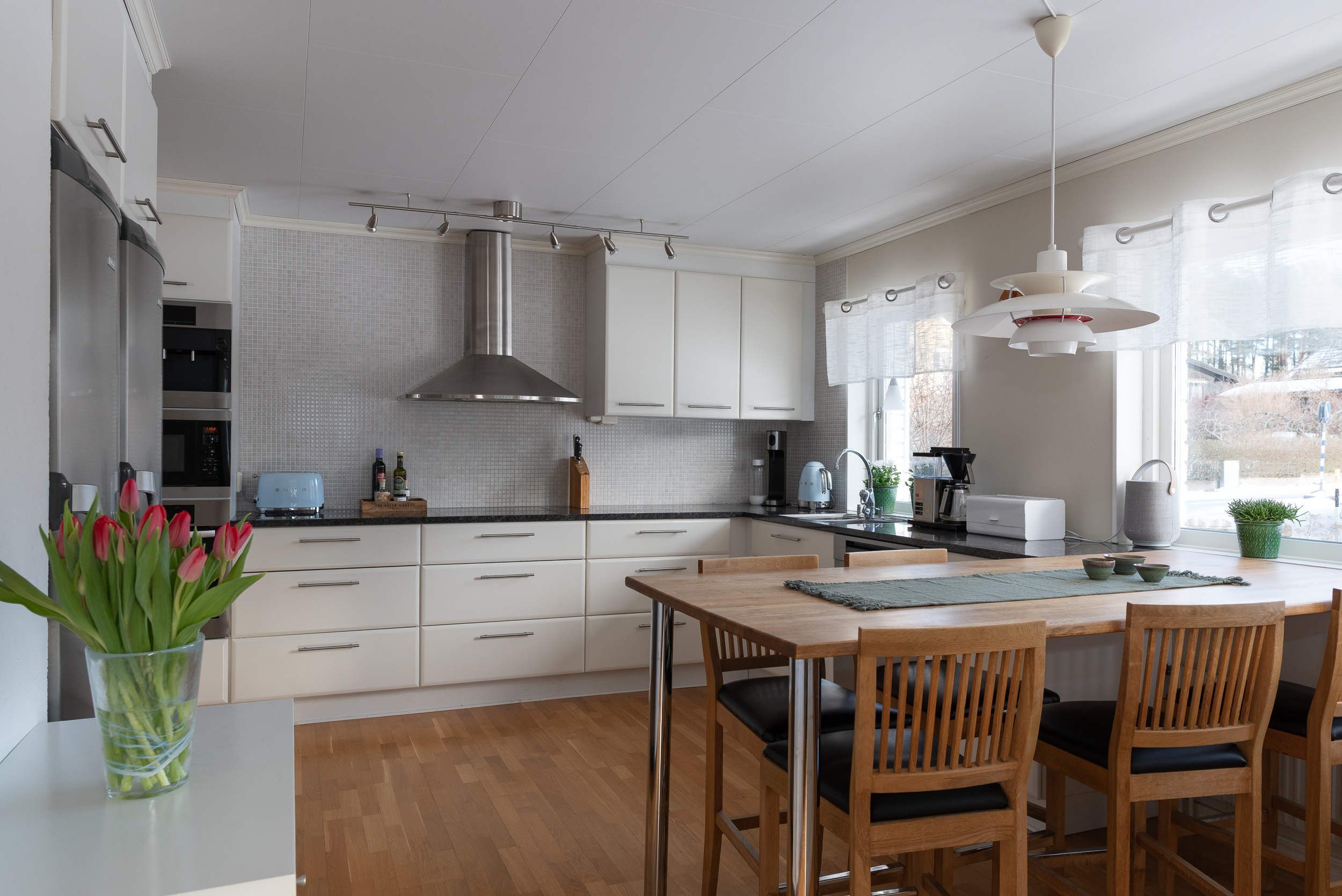 Bostadsbild från Ormbergssvängen 48, Till salu i Ormberget, Västerås