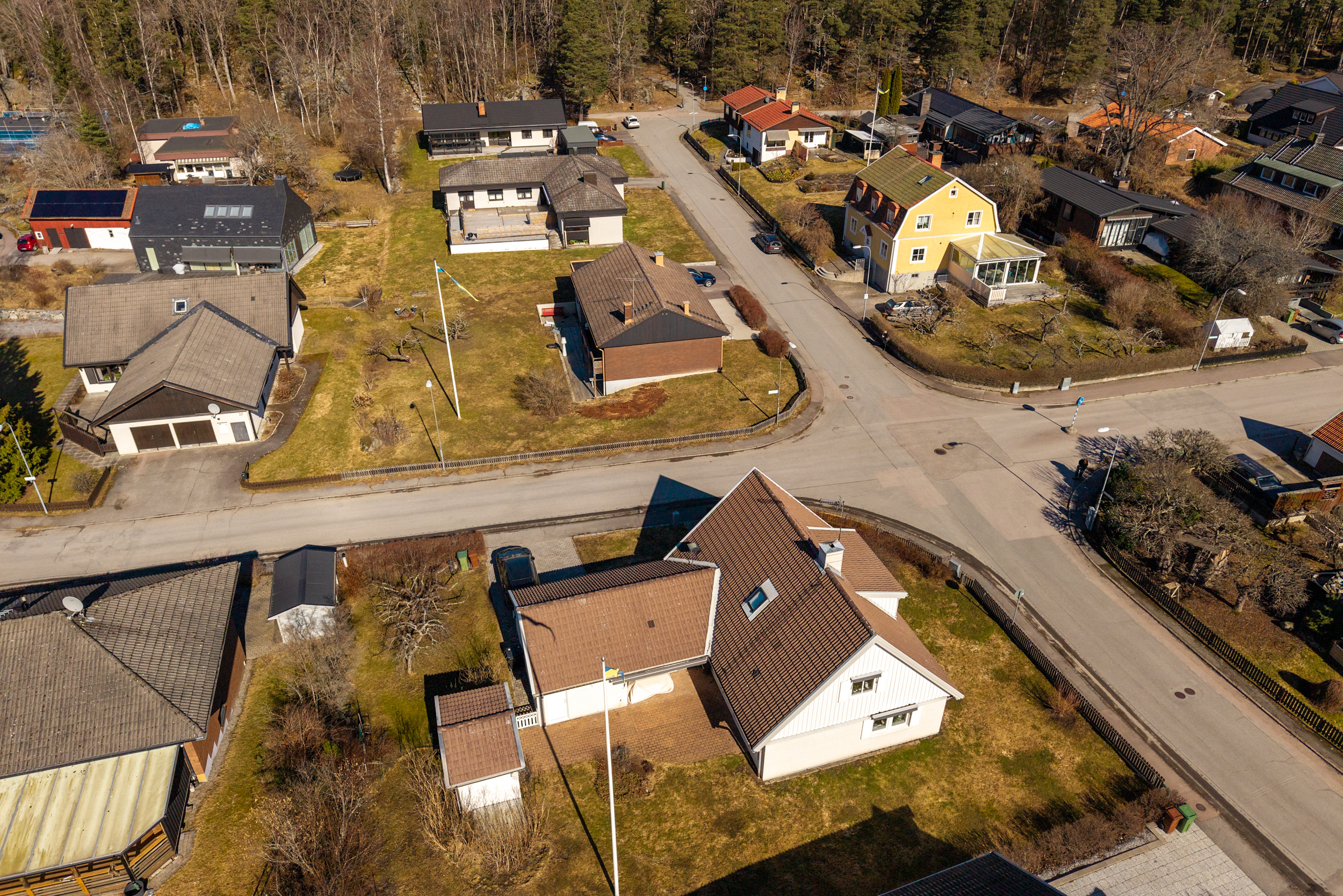 Bostadsbild från Ormbergssvängen 48, Till salu i Ormberget, Västerås