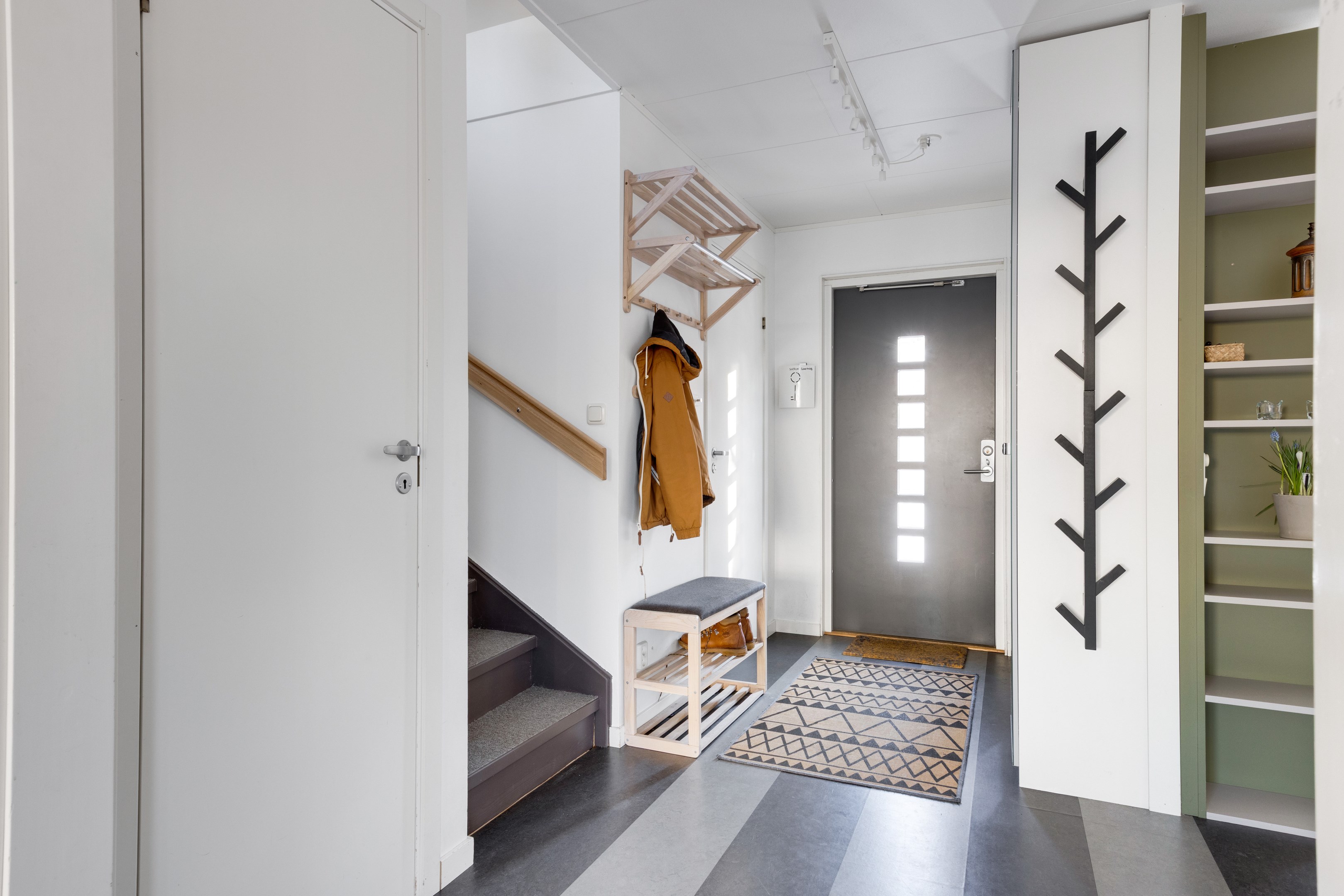 Bostadsbild från Högåsvägen 233, Såld i Knivsta - Centralt, Knivsta