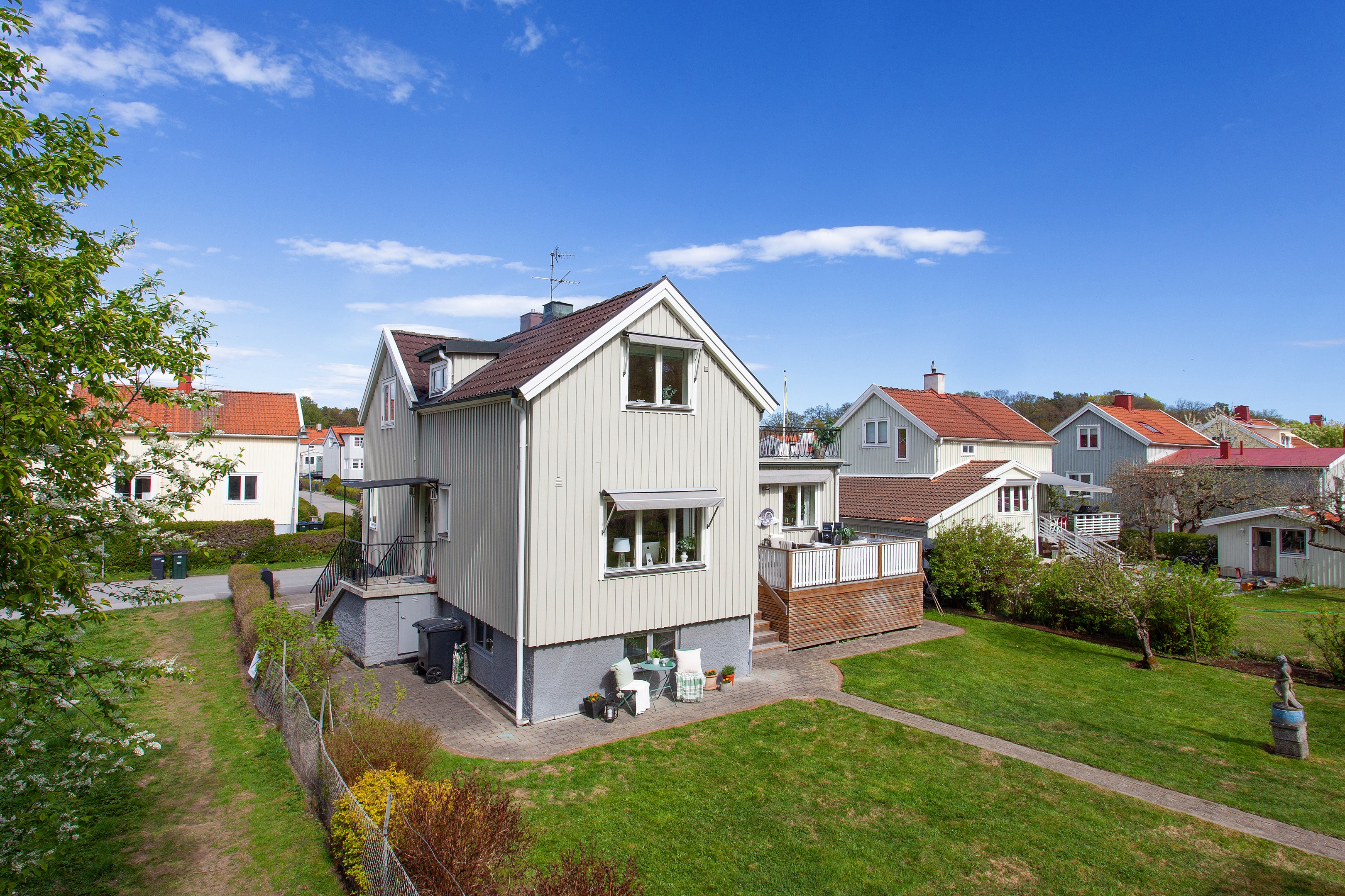 Bostadsbild från Dybecksvägen 85, Kommande i Bromma - Norra Ängby, Stockholm