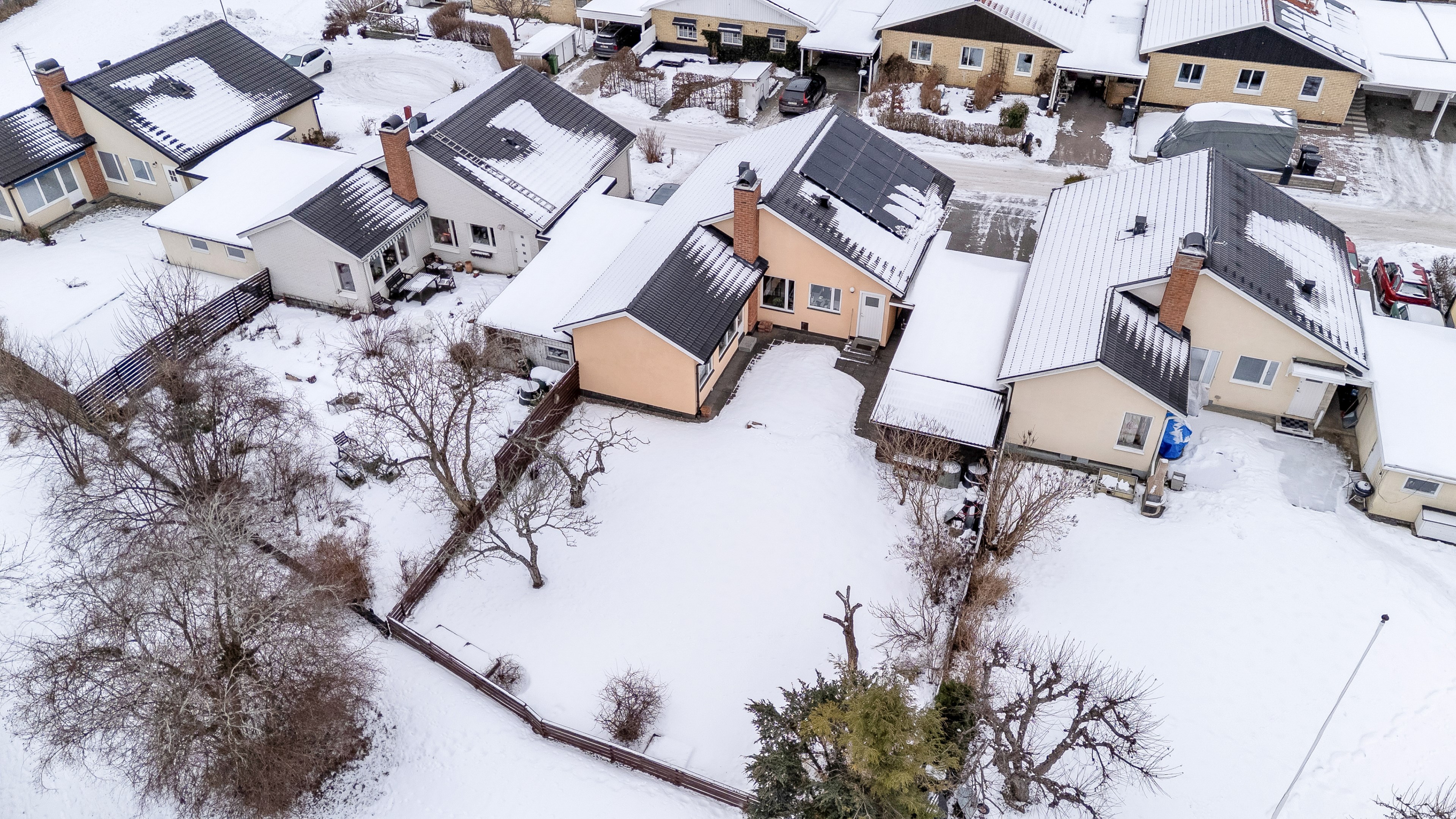 Bostadsbild från Rågvägen 6, Såld i Nåntuna, Uppsala