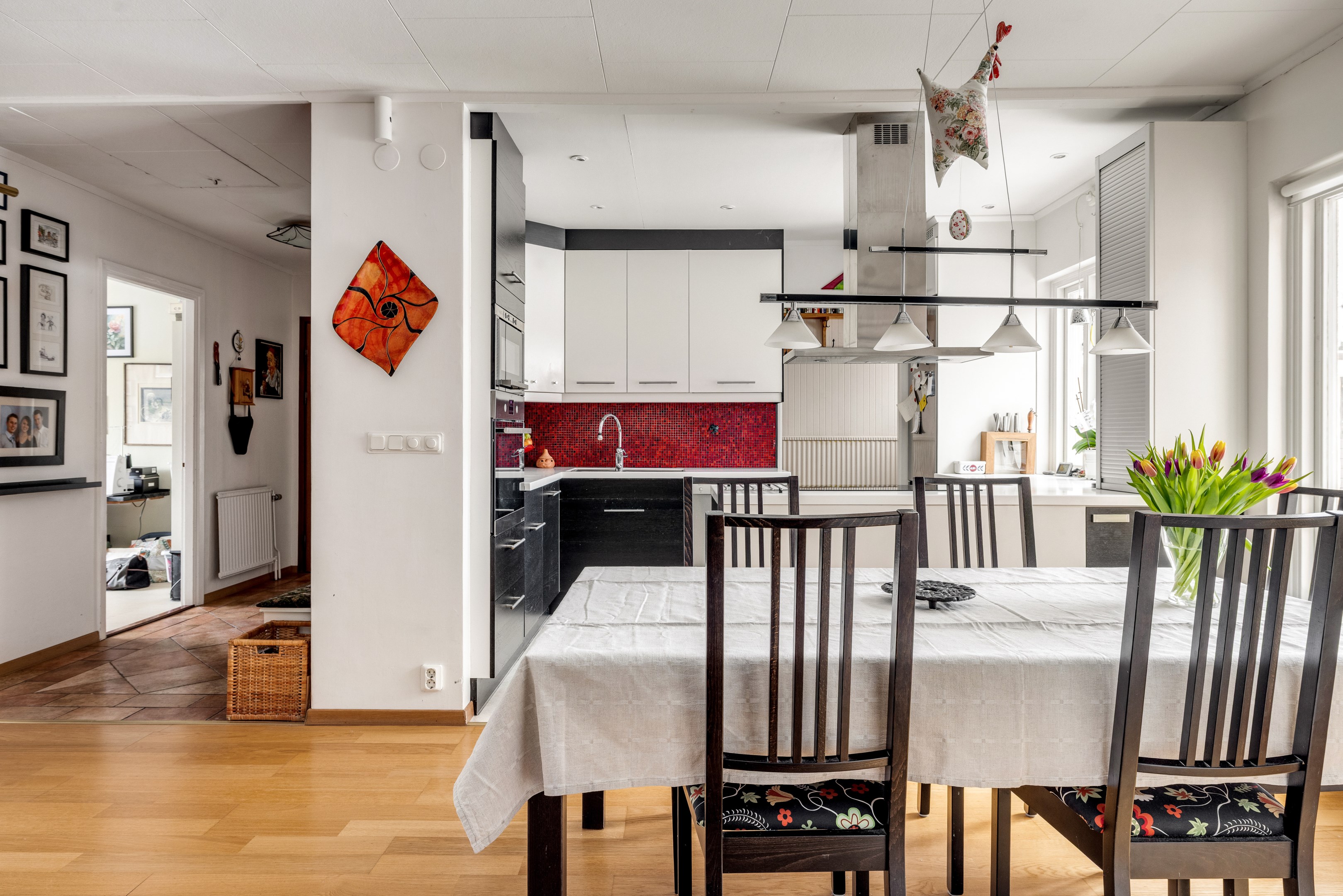 Bostadsbild från Rågvägen 6, Såld i Nåntuna, Uppsala