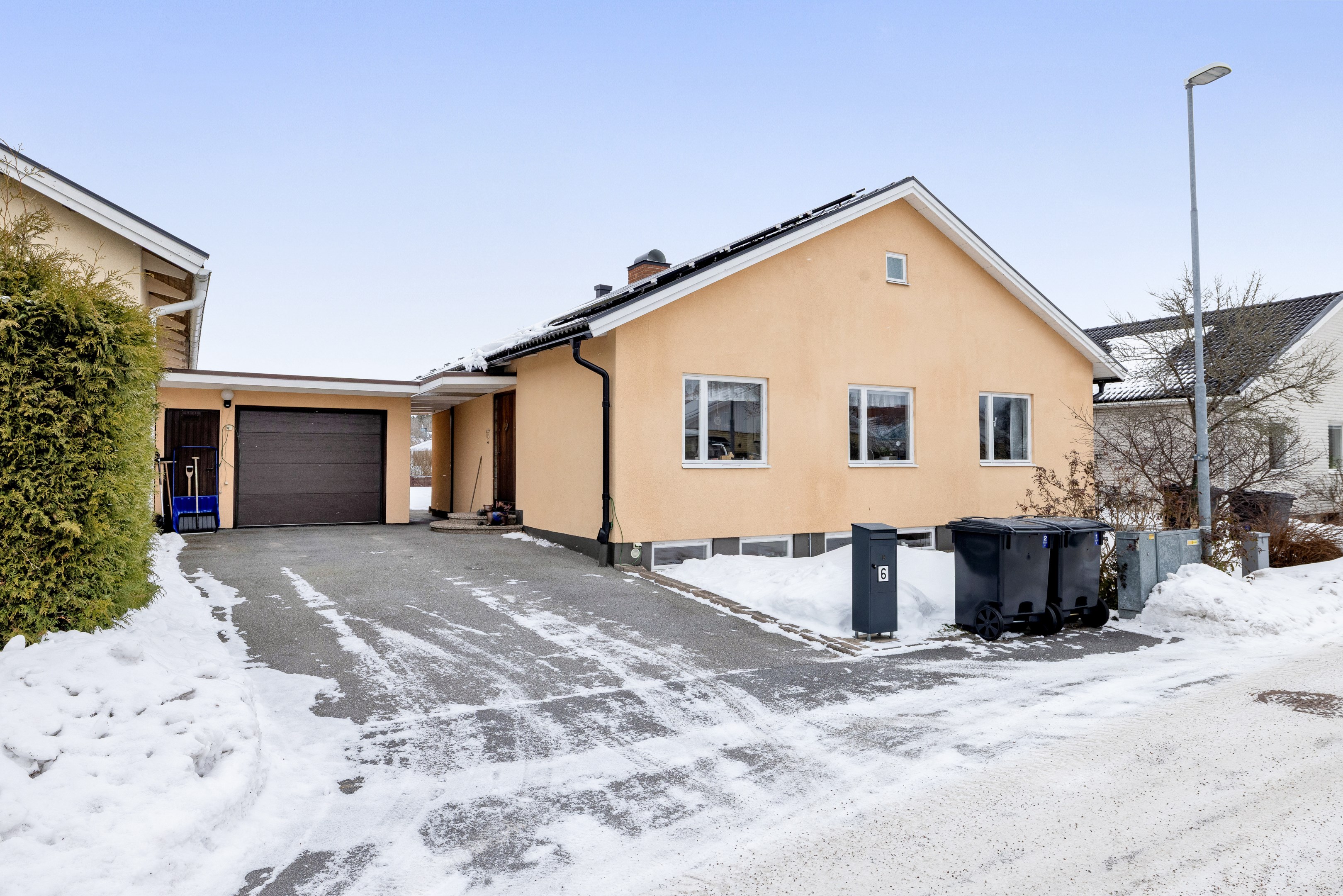 Bostadsbild från Rågvägen 6, Såld i Nåntuna, Uppsala