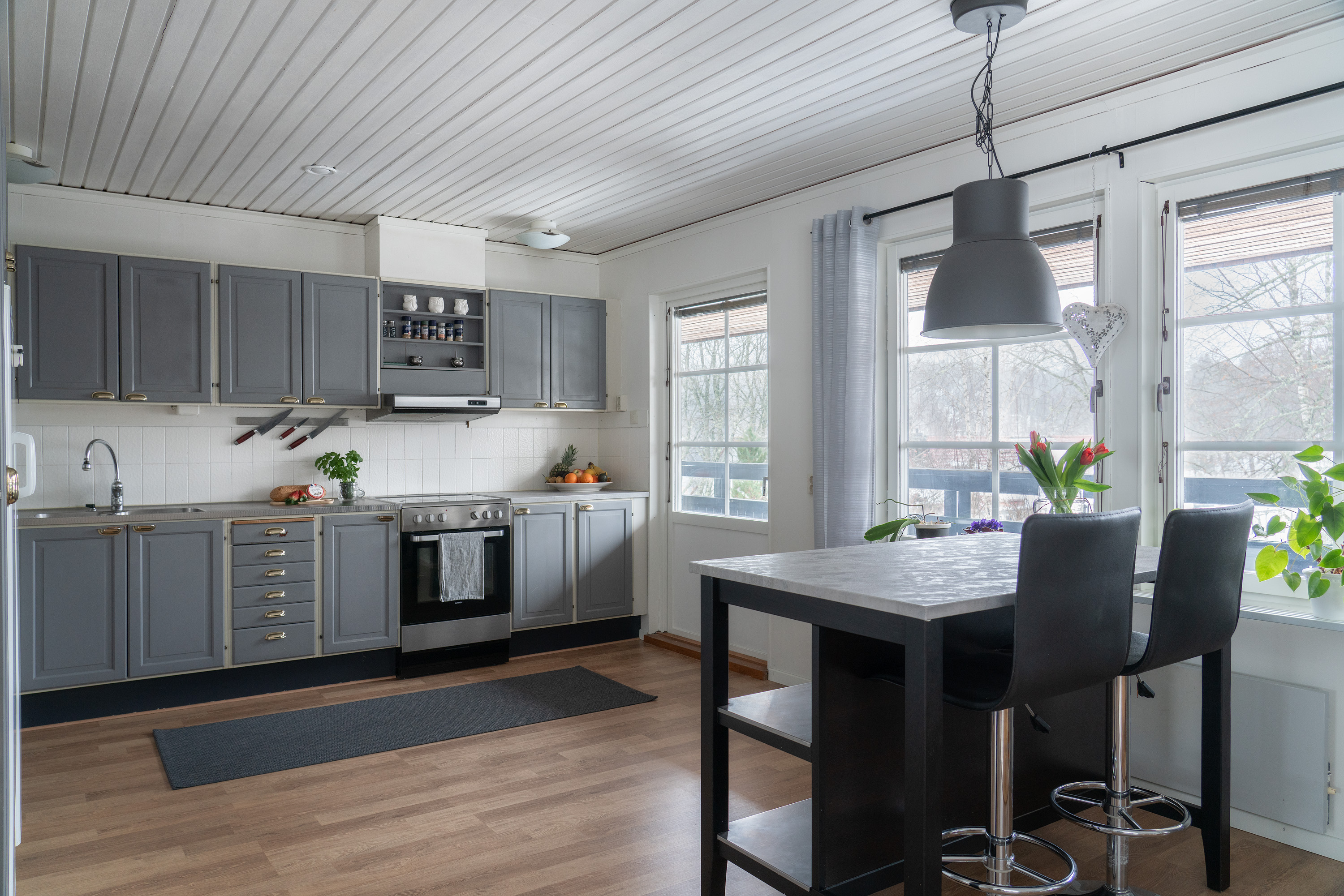 Bostadsbild från Adler Salvius väg 135, Till salu i Tullinge Parkhem, Botkyrka