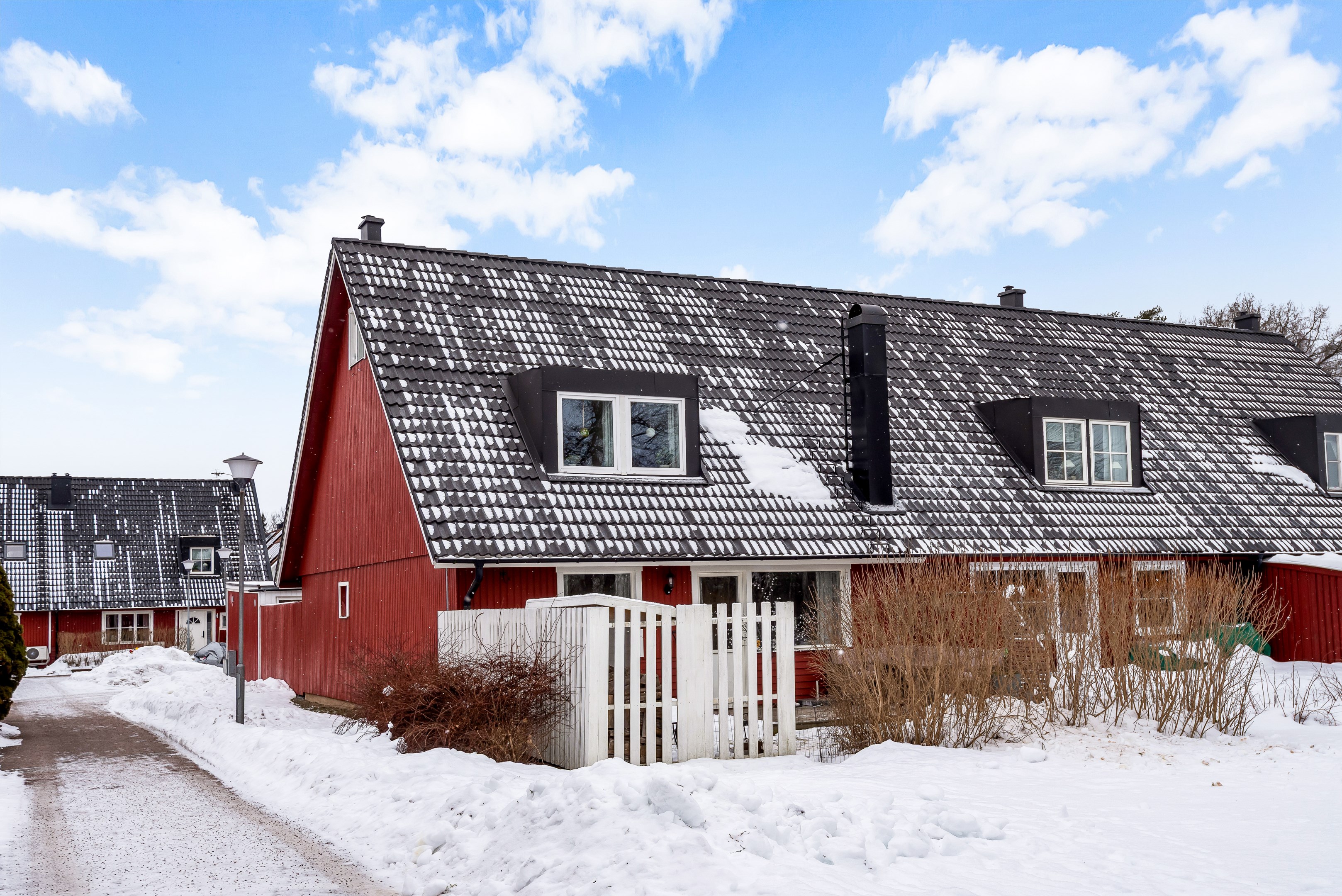 Bostadsbild från Nyodlarvägen 70, Såld i Bälinge, Uppsala