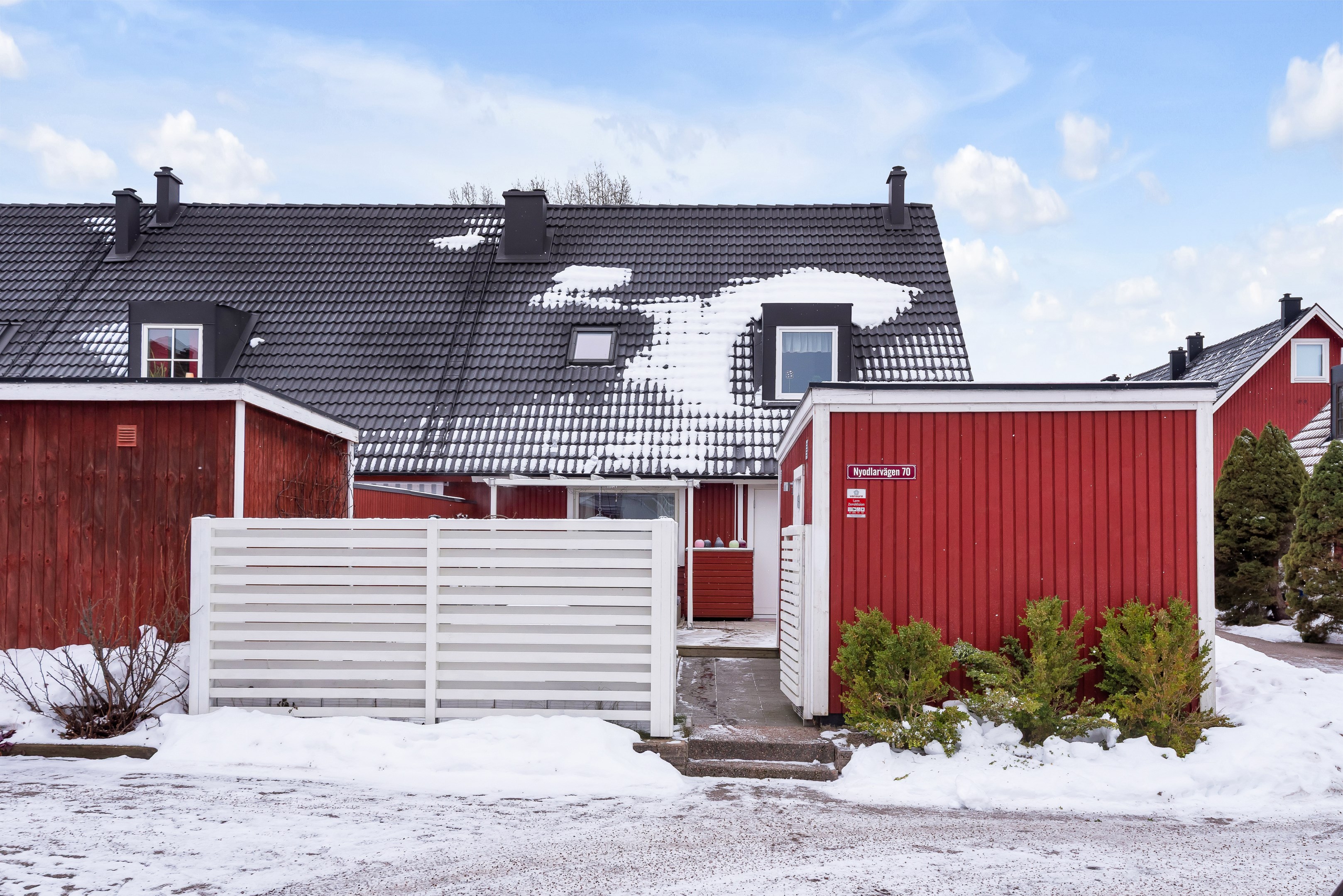 Bostadsbild från Nyodlarvägen 70, Såld i Bälinge, Uppsala