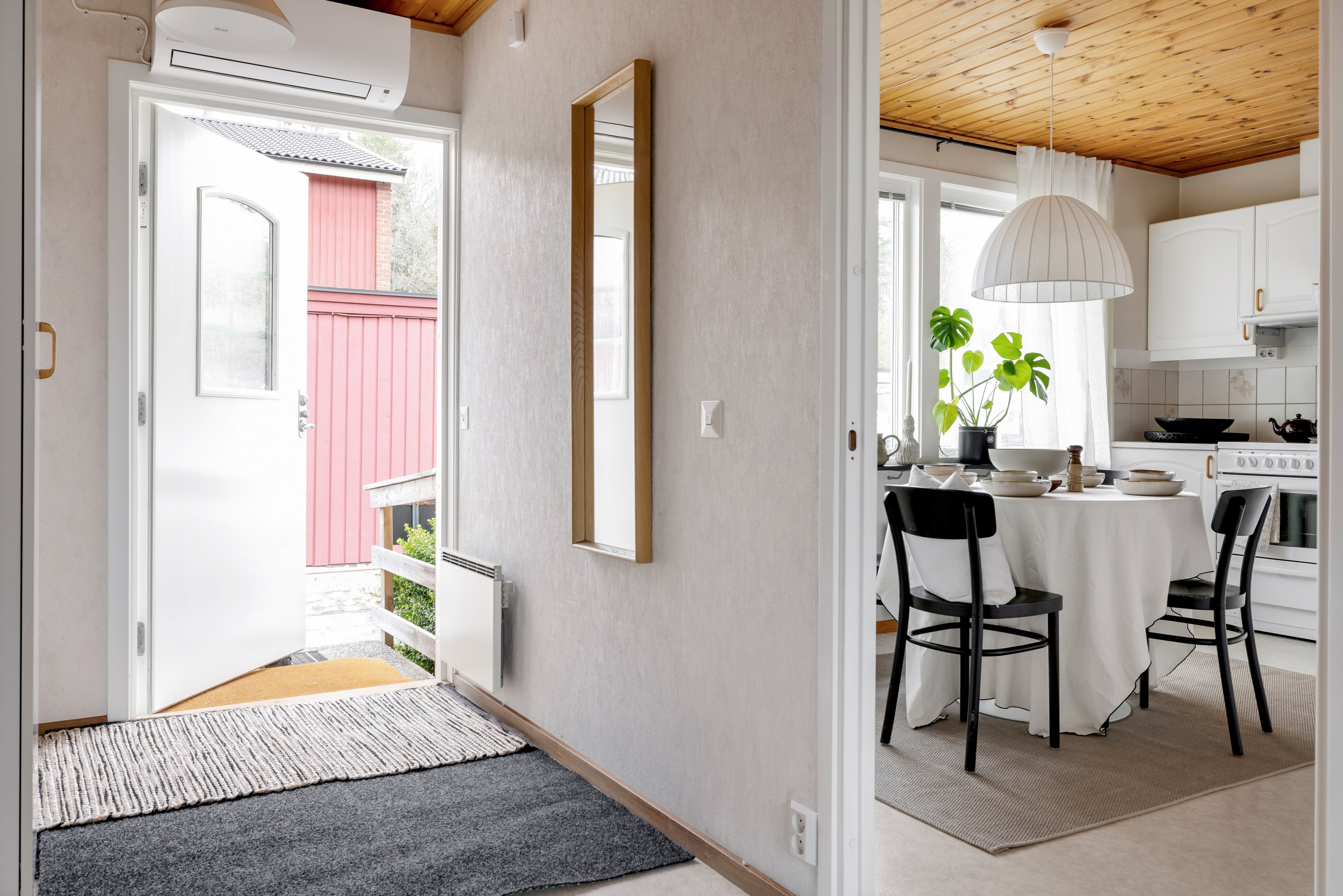 Bostadsbild från Mantalsvägen 1K, Till salu i Storvreta, Uppsala