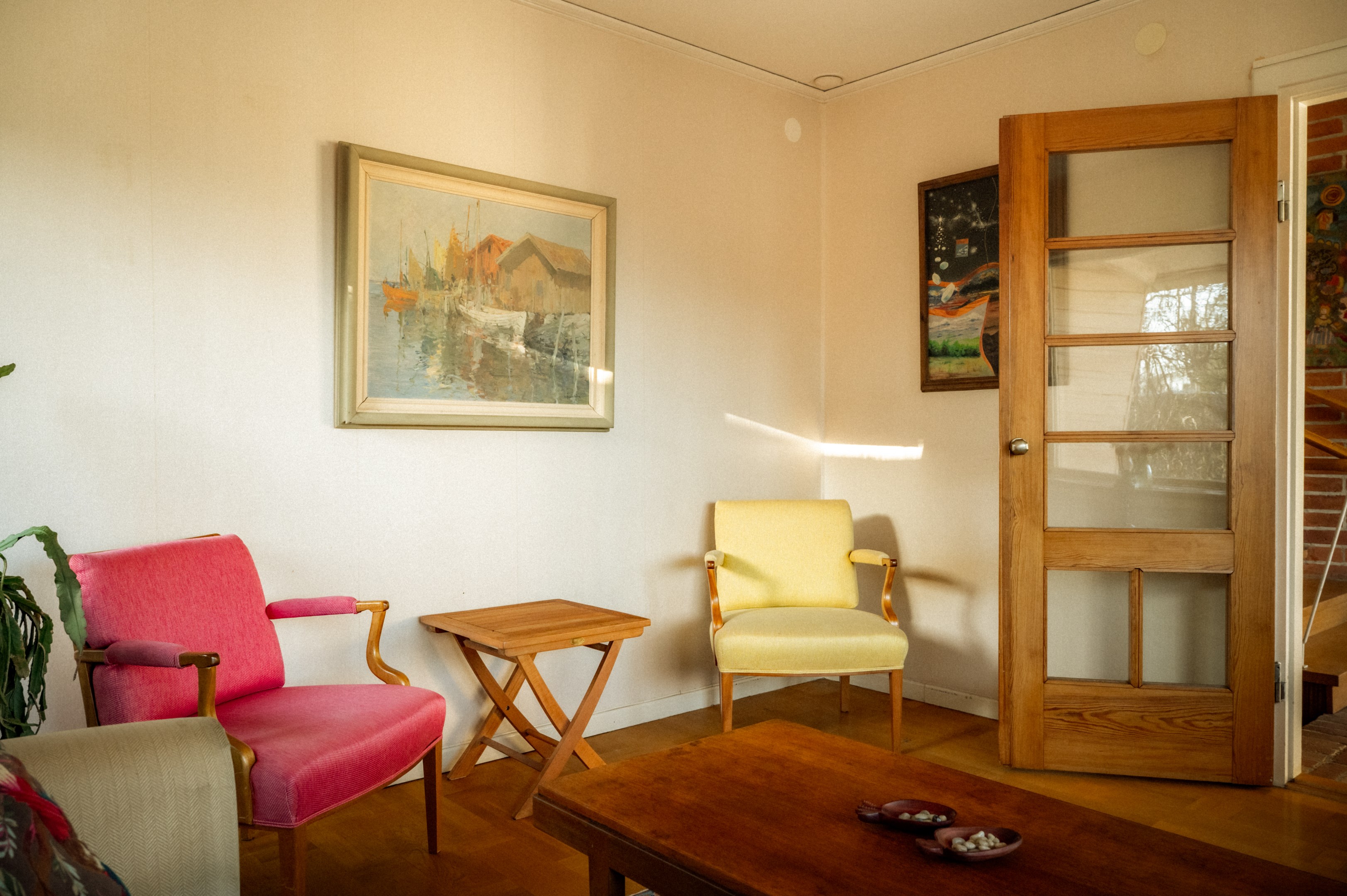 Bostadsbild från Solstigen 38, Till salu i Skuru, Nacka