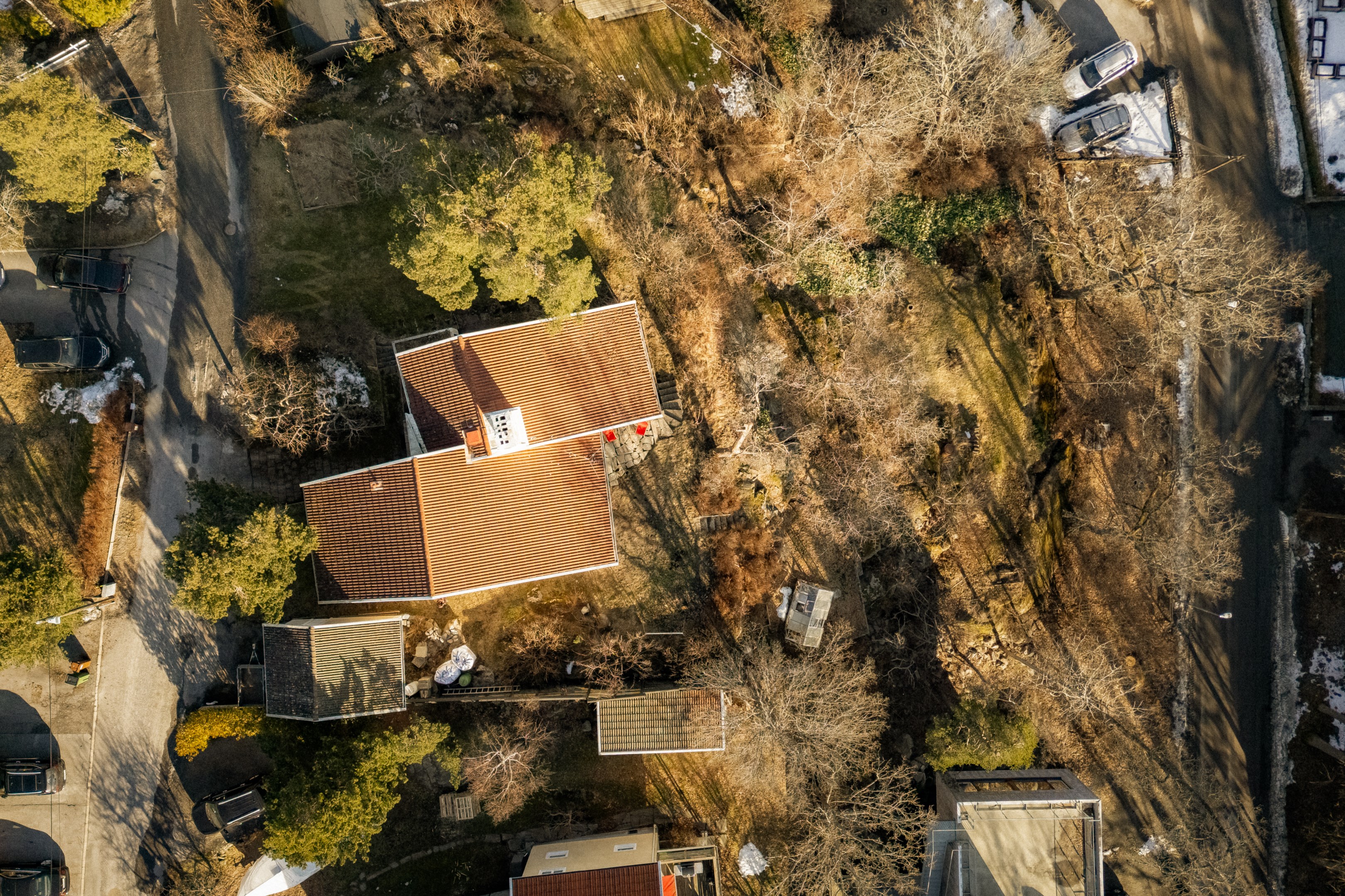 Bostadsbild från Solstigen 38, Till salu i Skuru, Nacka