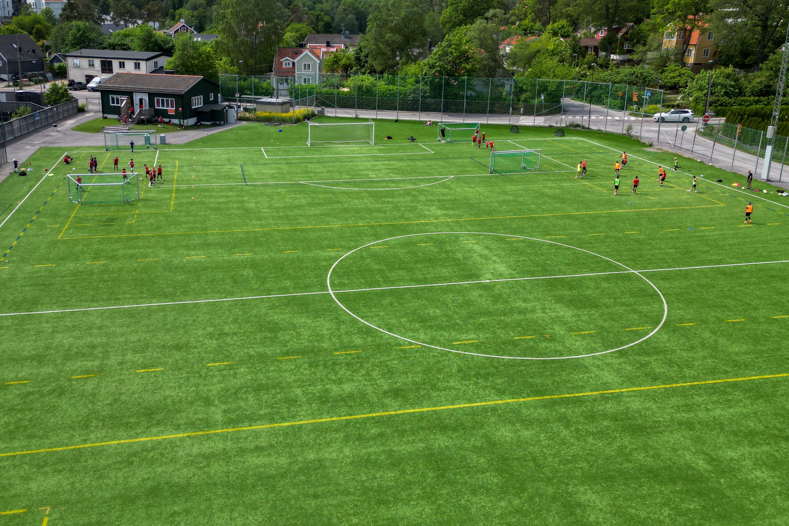 Bostadsbild från Solstigen 38, Till salu i Skuru, Nacka