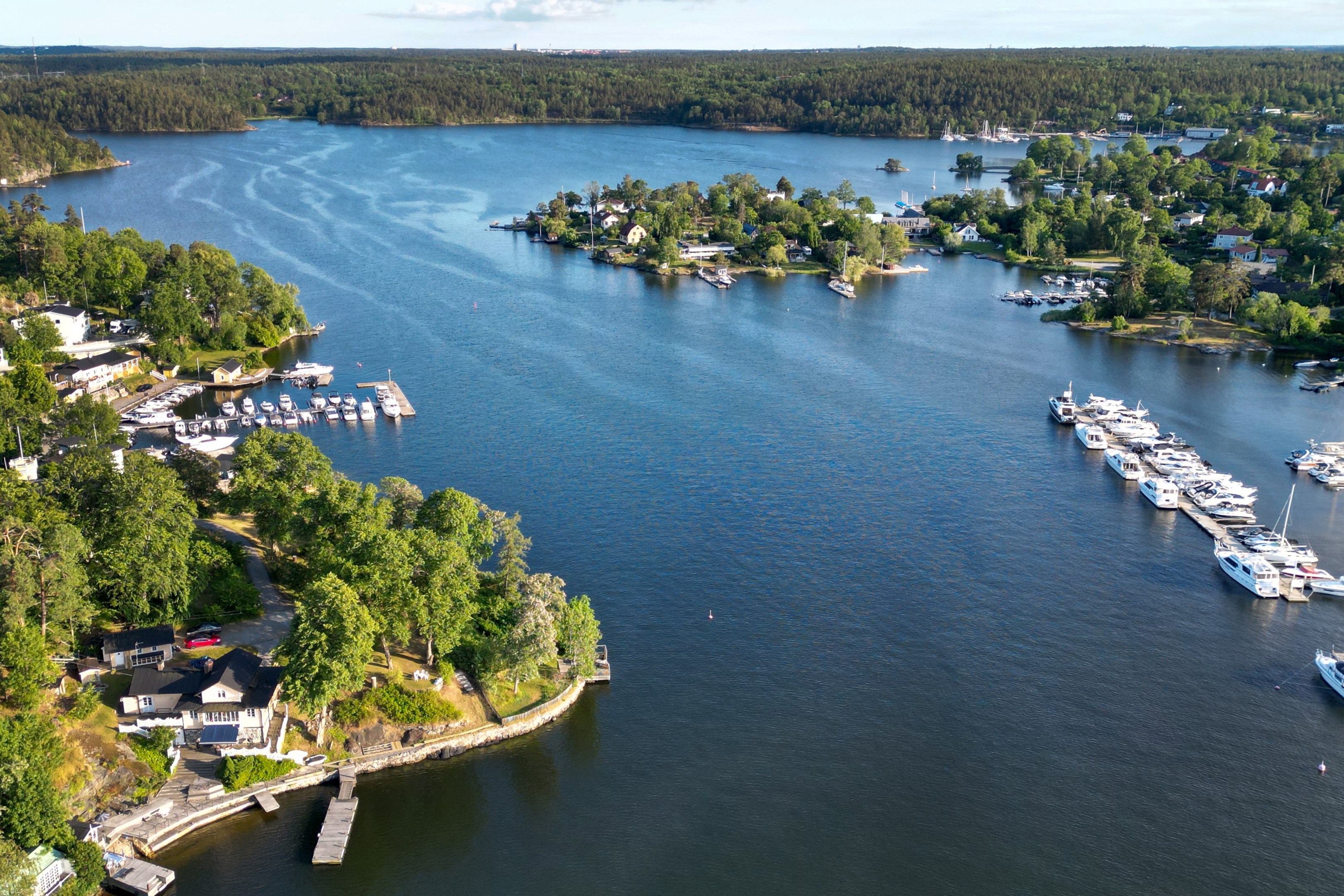 Bostadsbild från Solstigen 38, Till salu i Skuru, Nacka