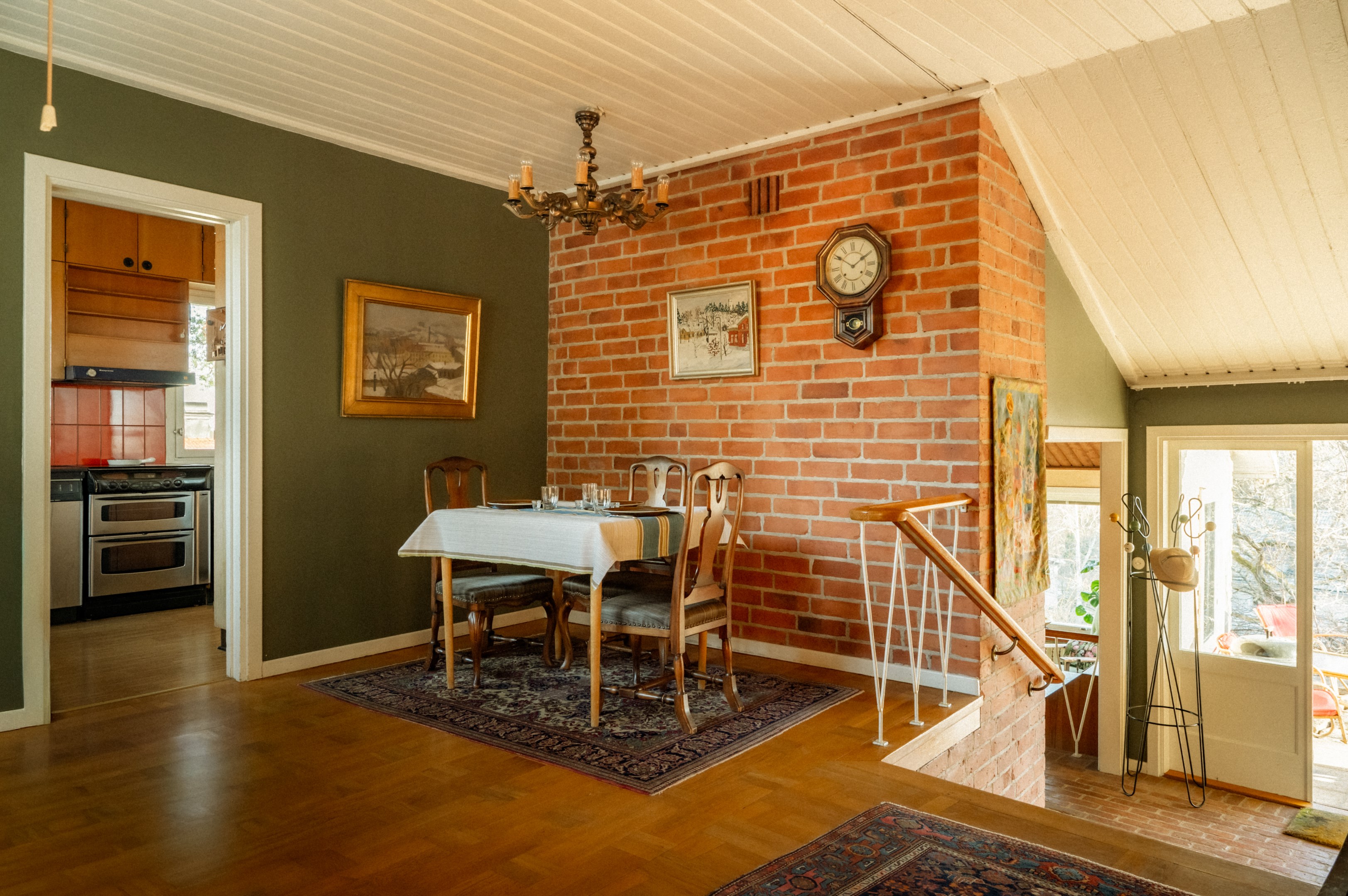 Bostadsbild från Solstigen 38, Till salu i Skuru, Nacka