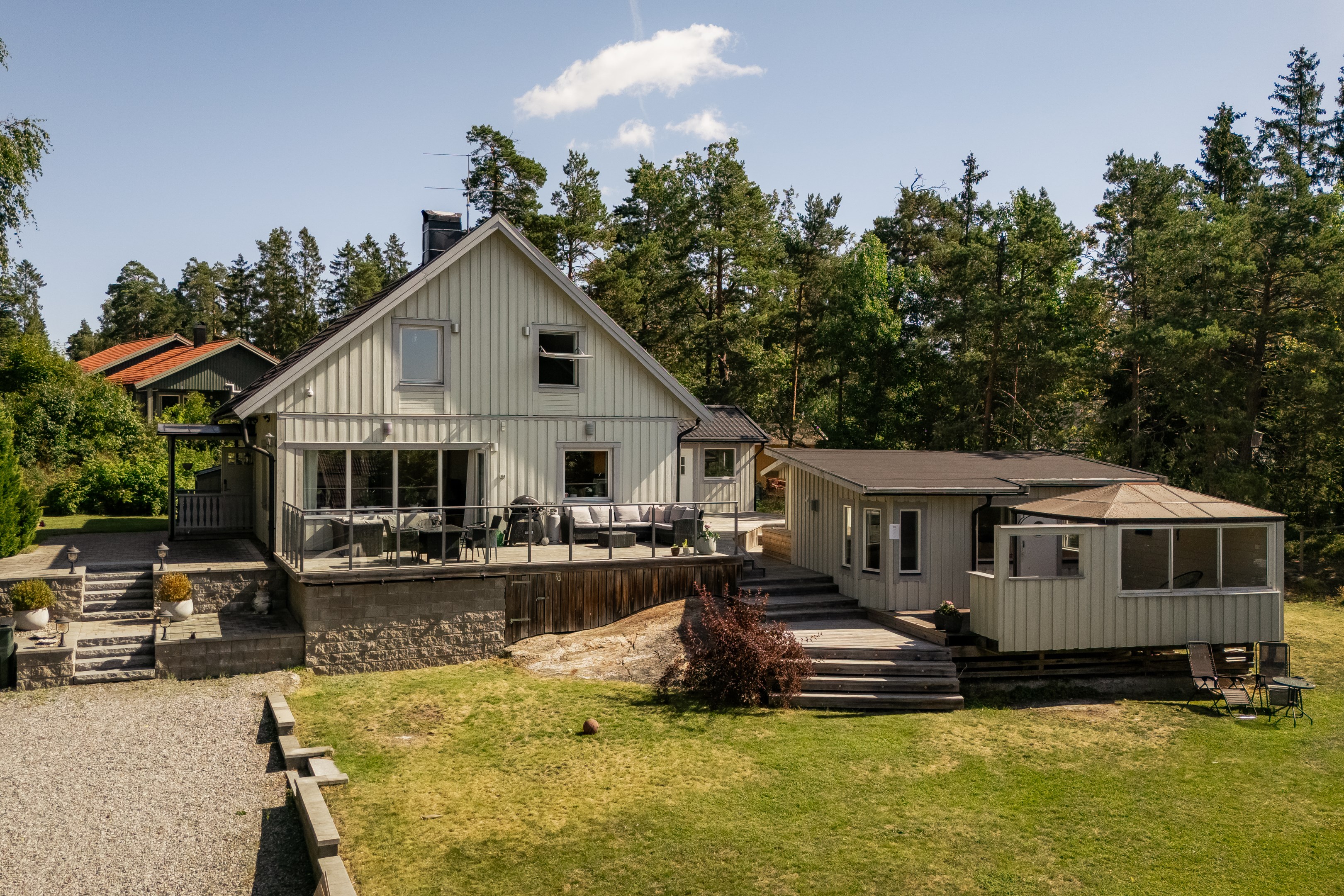 Bostadsbild från Hasseluddsvägen 128B, Till salu i Hasseludden, Nacka