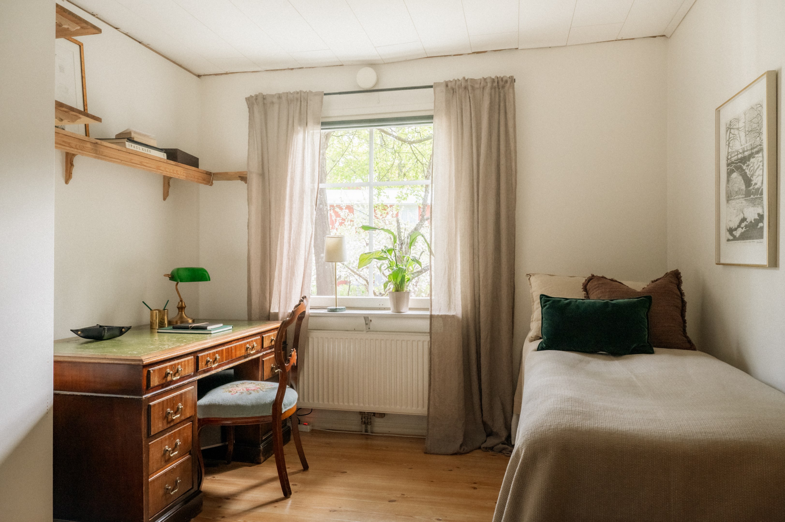Bostadsbild från Hermelinsvägen 15, Såld i Boo Gård, Nacka