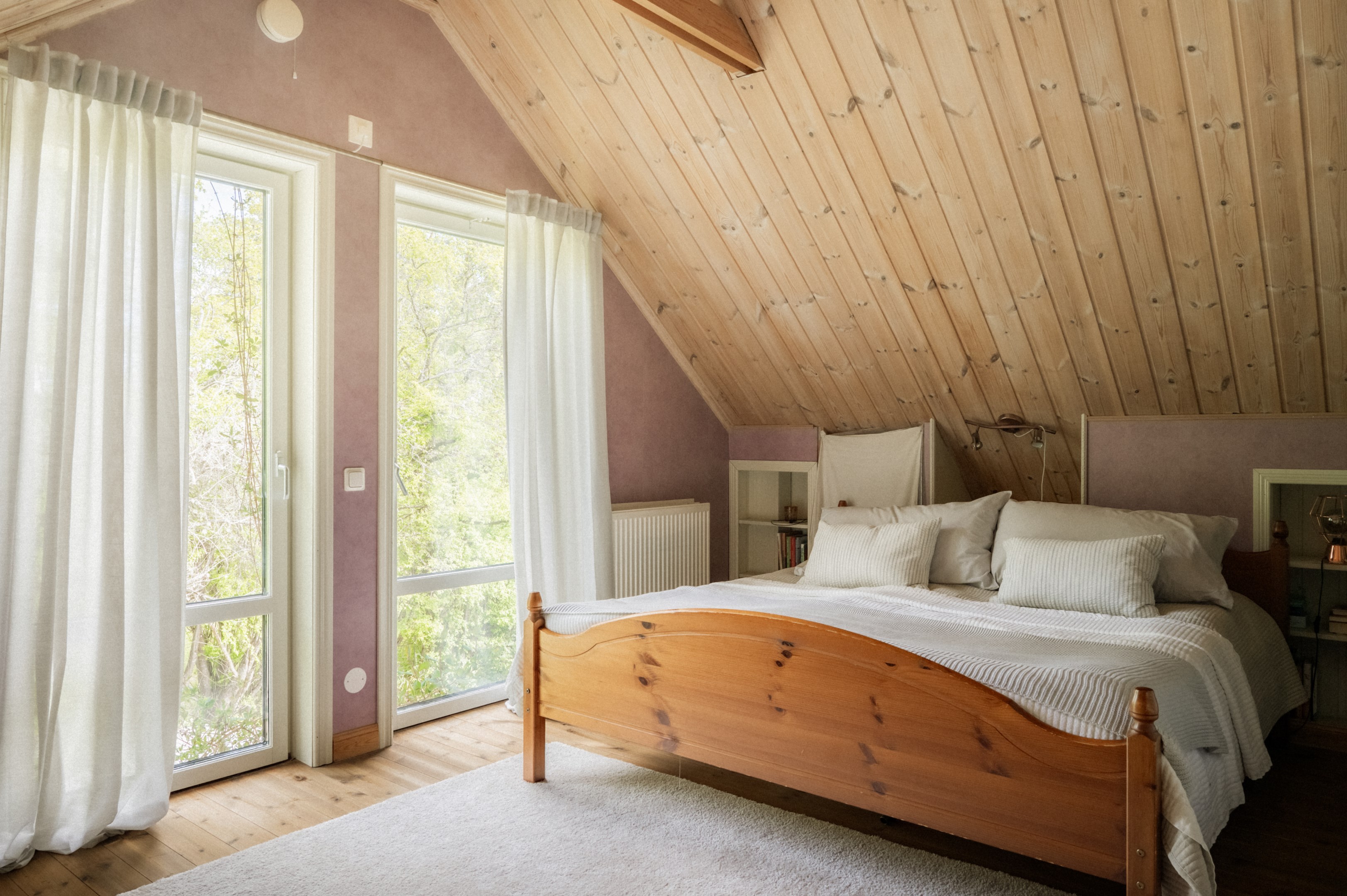 Bostadsbild från Hermelinsvägen 15, Såld i Boo Gård, Nacka
