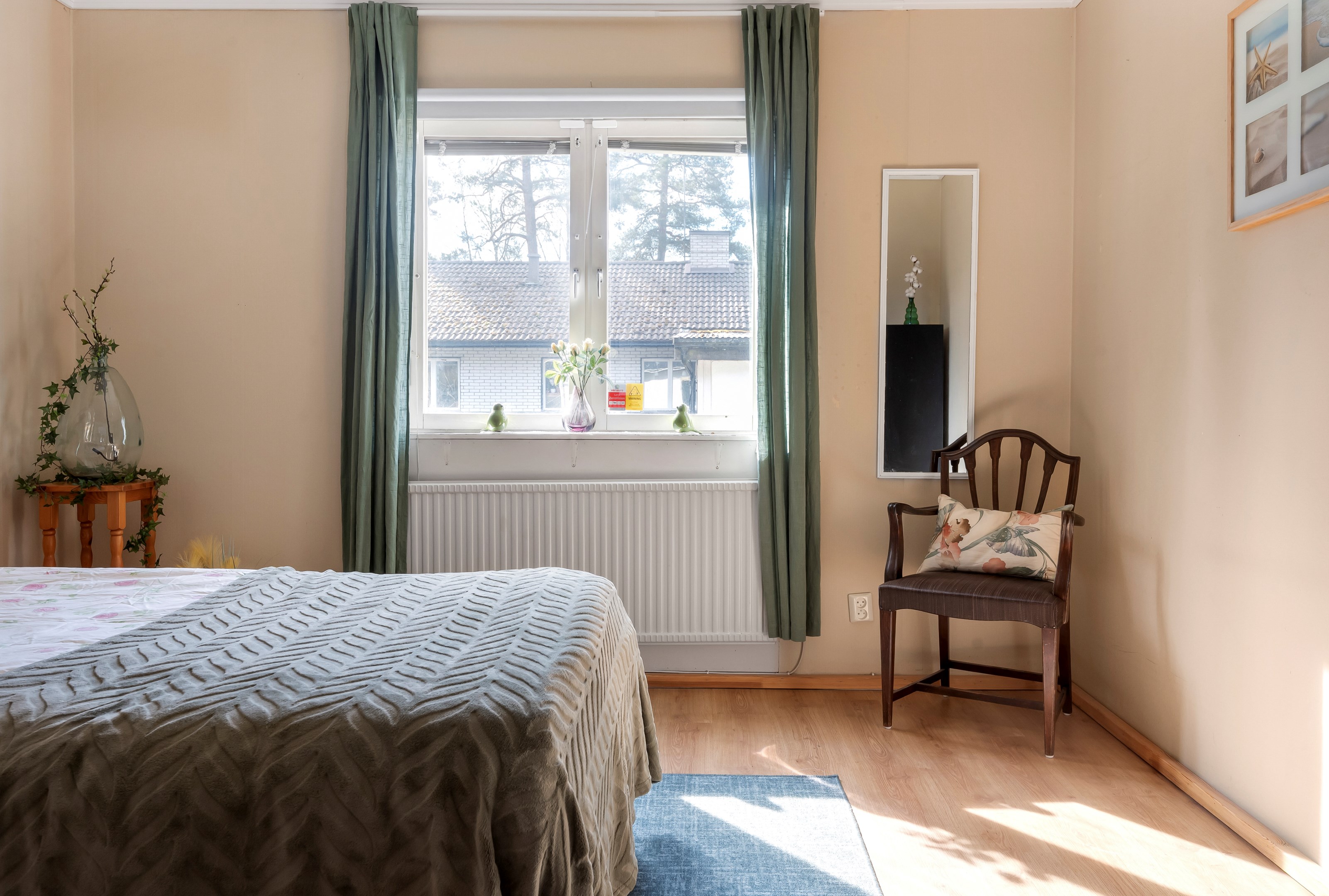 Bostadsbild från Älgstråket 19, Till salu i Läby, Uppsala