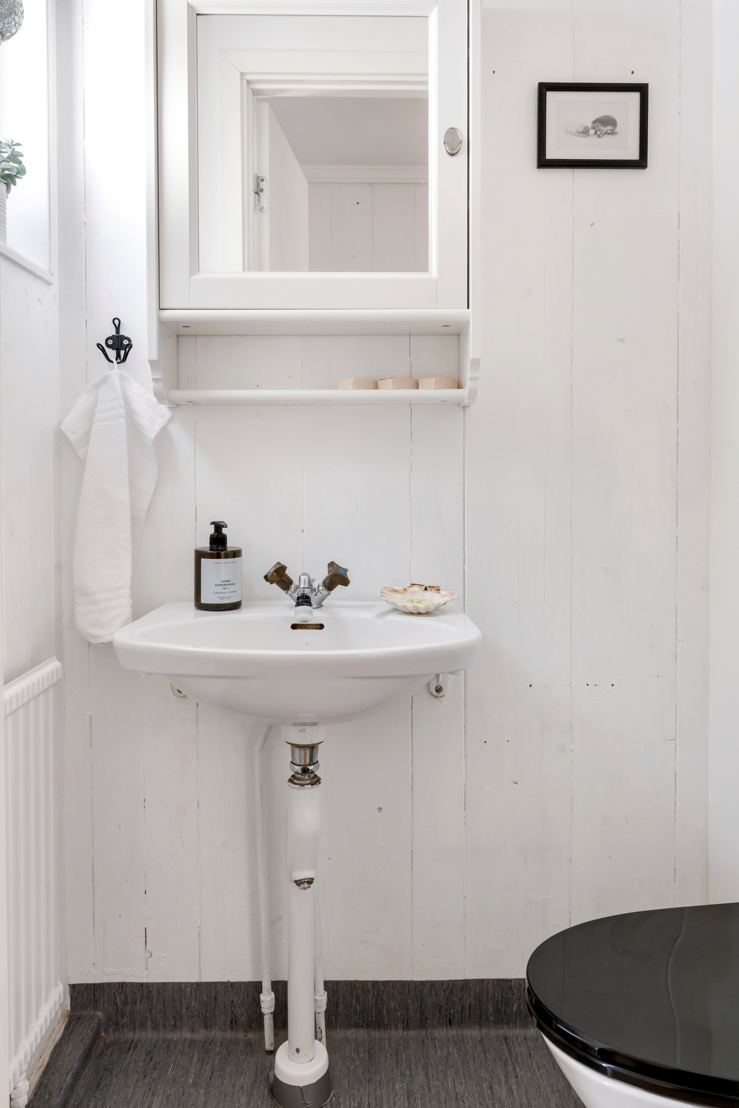 Bostadsbild från Älgstråket 19, Till salu i Läby, Uppsala