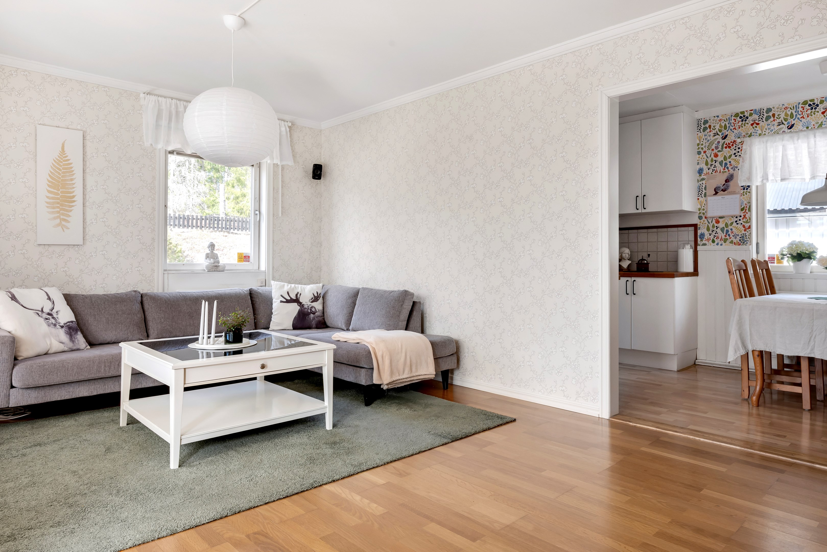 Bostadsbild från Älgstråket 19, Till salu i Läby, Uppsala