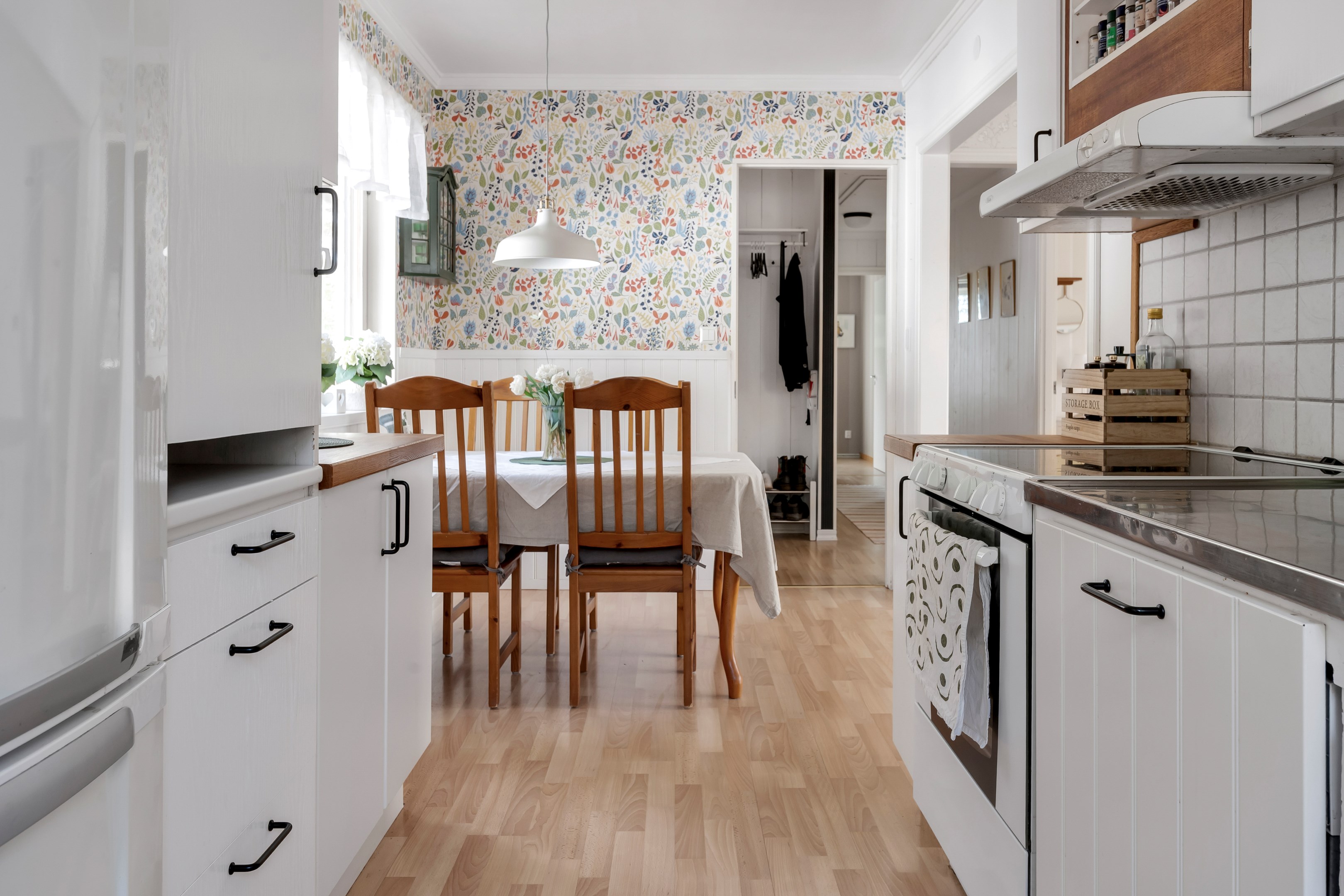 Bostadsbild från Älgstråket 19, Till salu i Läby, Uppsala