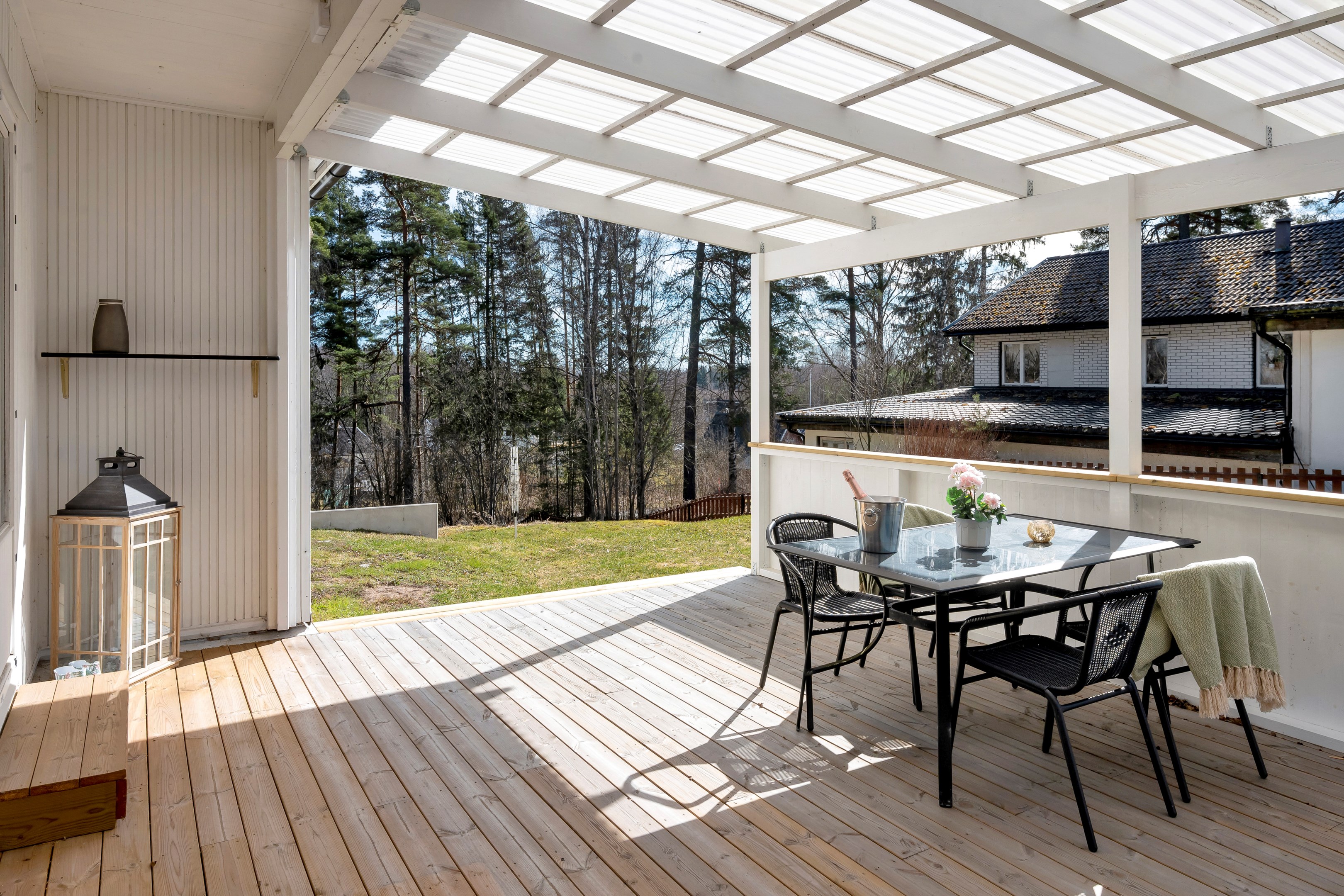 Bostadsbild från Älgstråket 19, Till salu i Läby, Uppsala