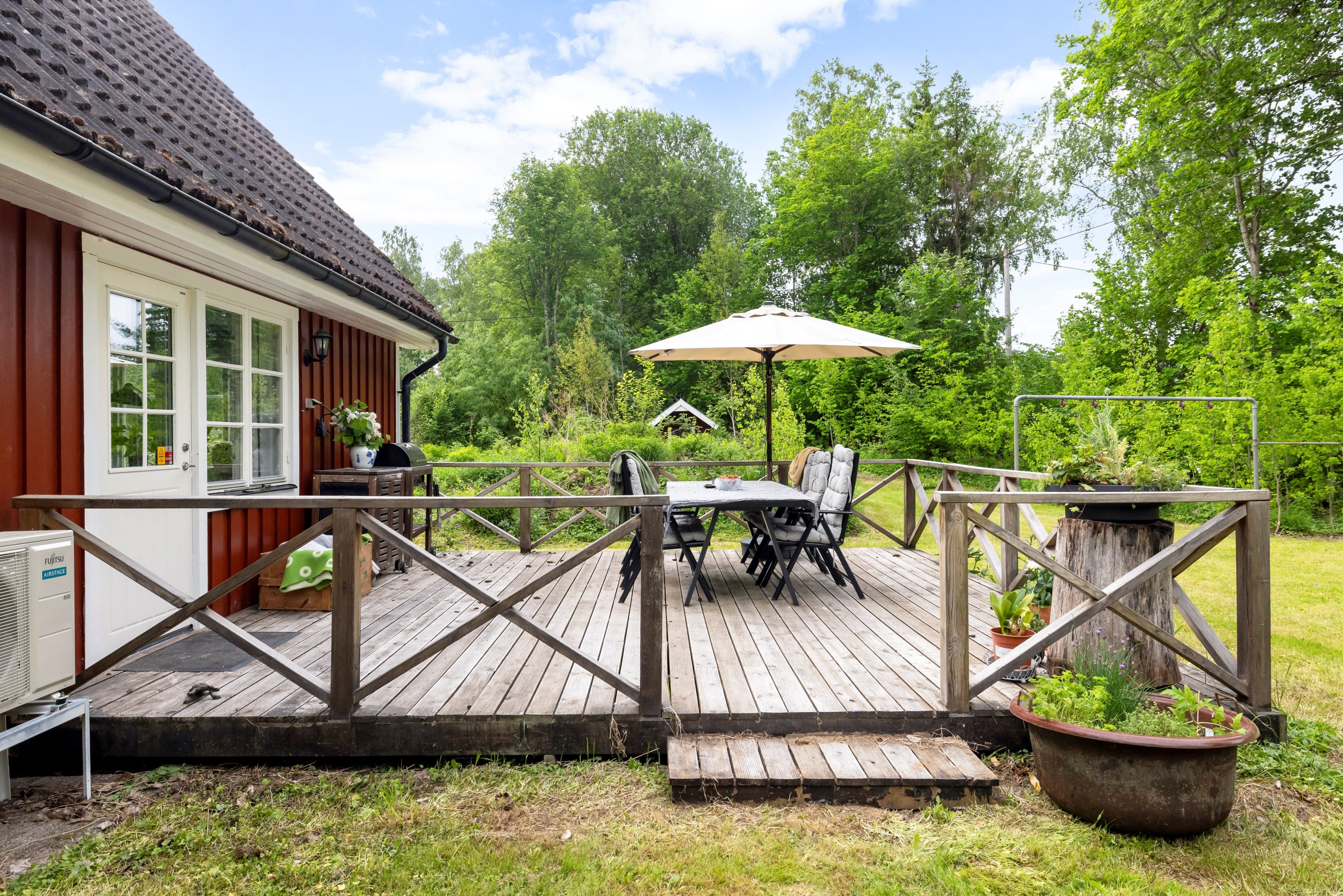 Bostadsbild från Spångbo Blomsterbacken 14, Snart till salu i Vattholma, Uppsala