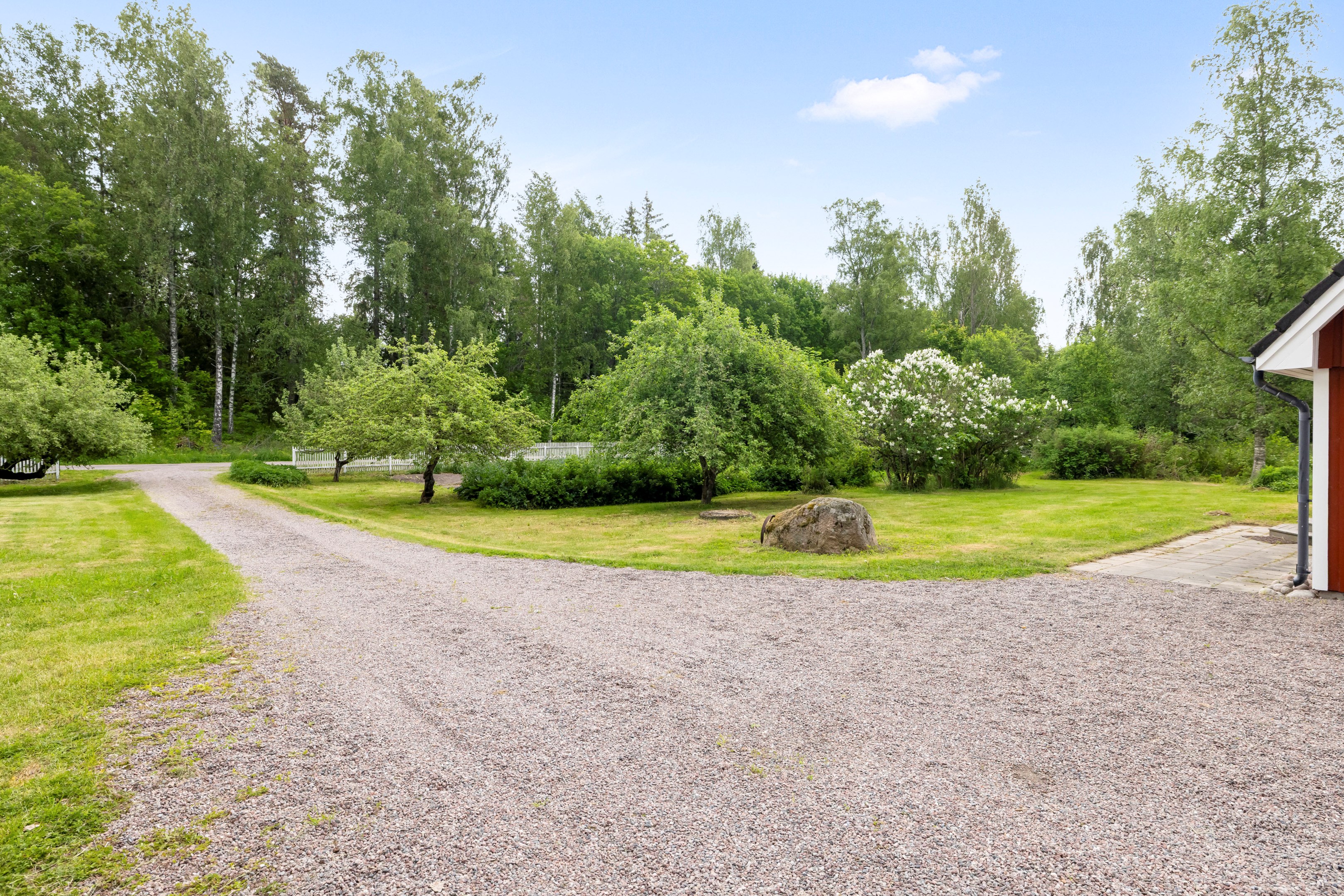 Bostadsbild från Spångbo Blomsterbacken 14, Snart till salu i Vattholma, Uppsala