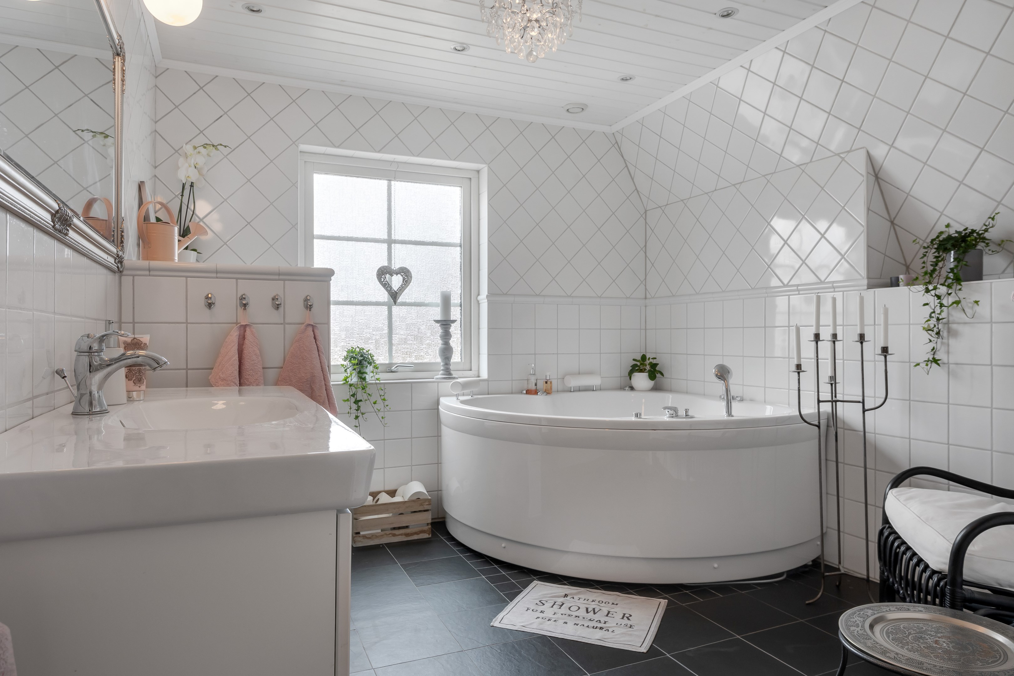 Bostadsbild från Frejs väg 15 B, Kommande i Gamla Uppsala, Uppsala