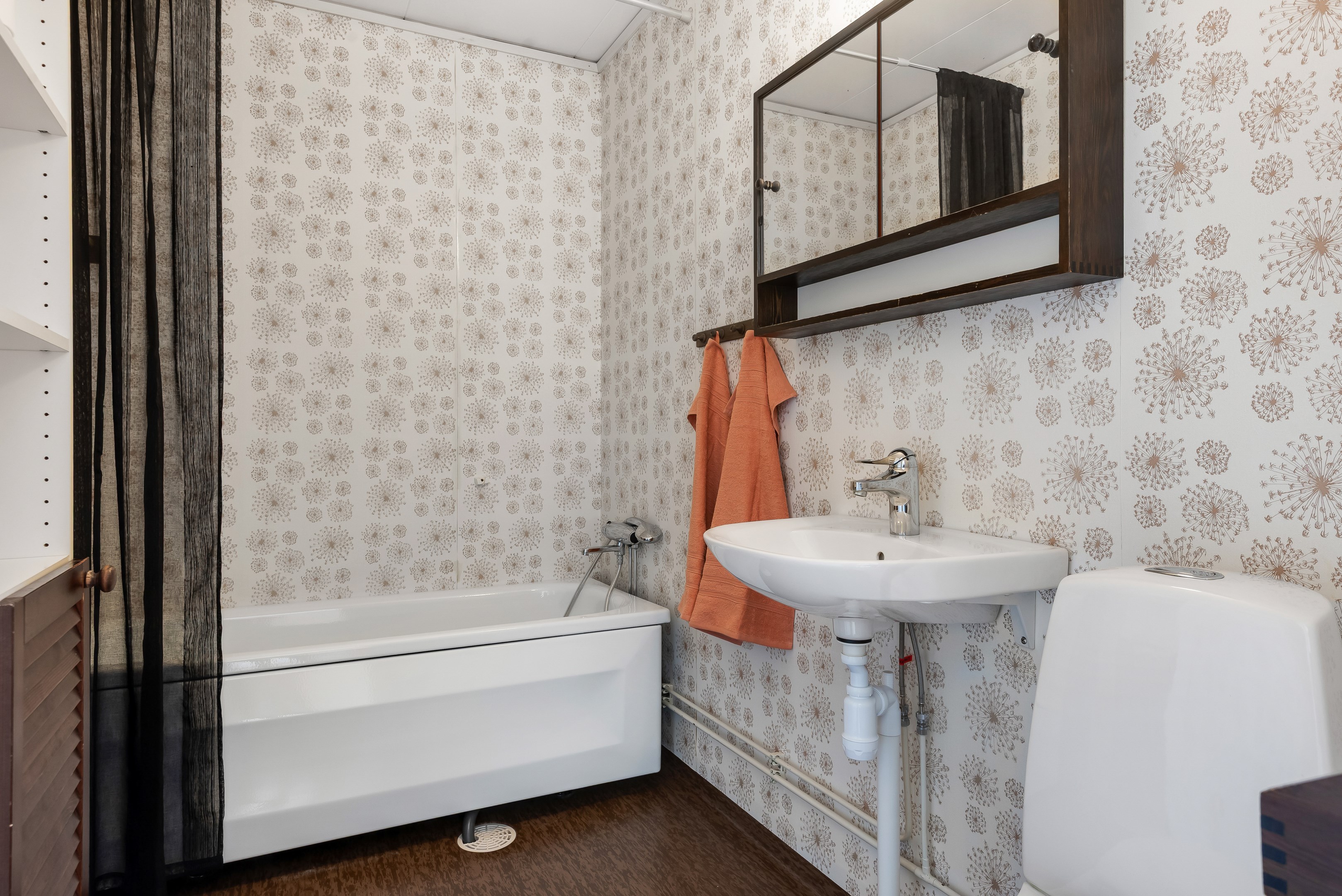 Bostadsbild från Gruvfogdevägen 2, Såld i Vattholma, Uppsala