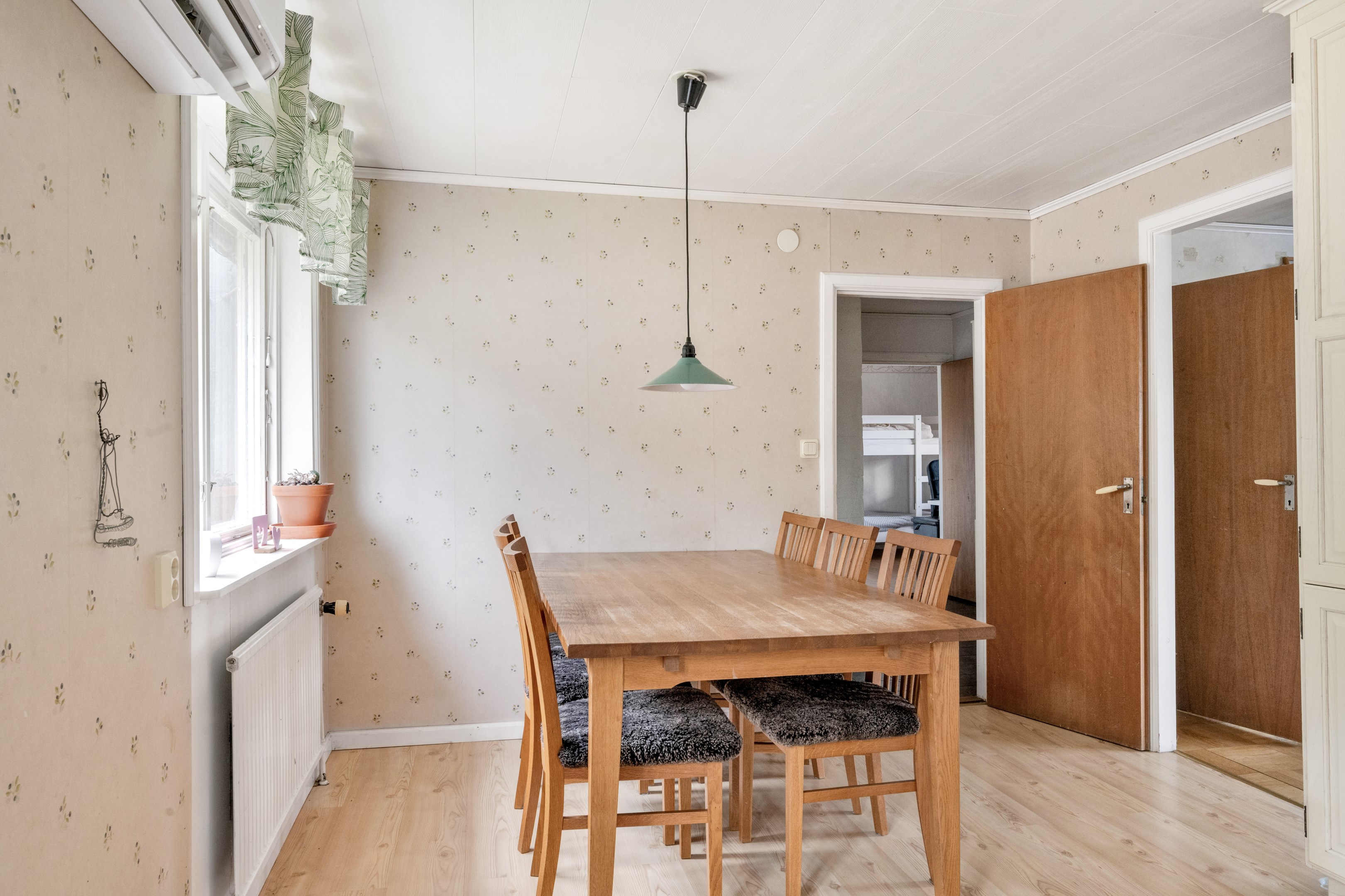 Bostadsbild från Romstarbo 214, Till salu i Örbyhus, Tierp