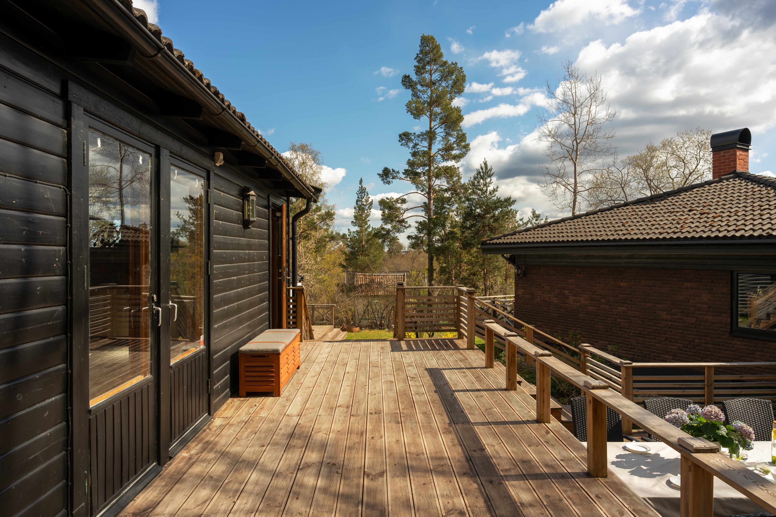 Bostadsbild från Lärkstigen 6, Till salu i Skuru, Nacka