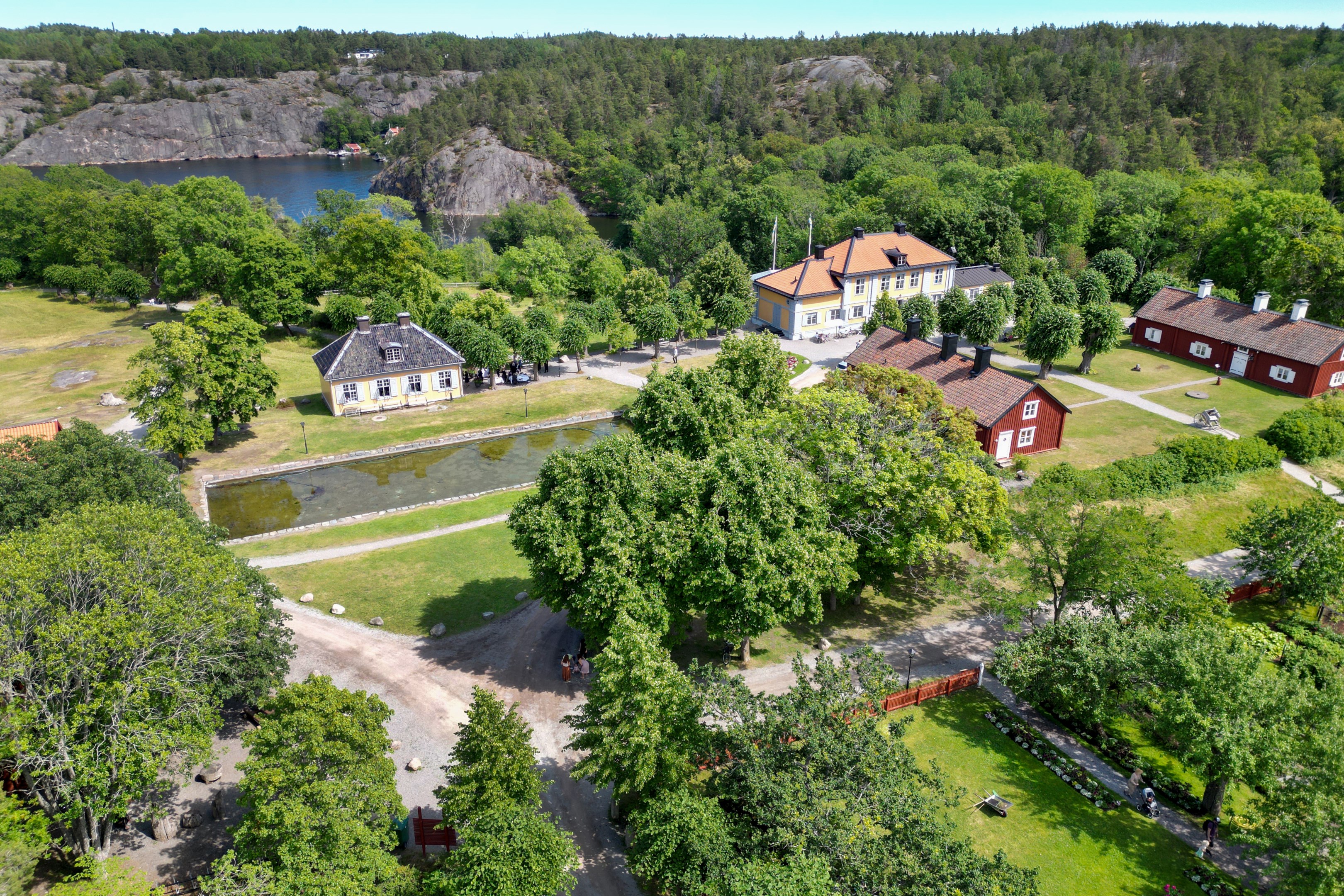 Bostadsbild från Lärkstigen 6, Till salu i Skuru, Nacka