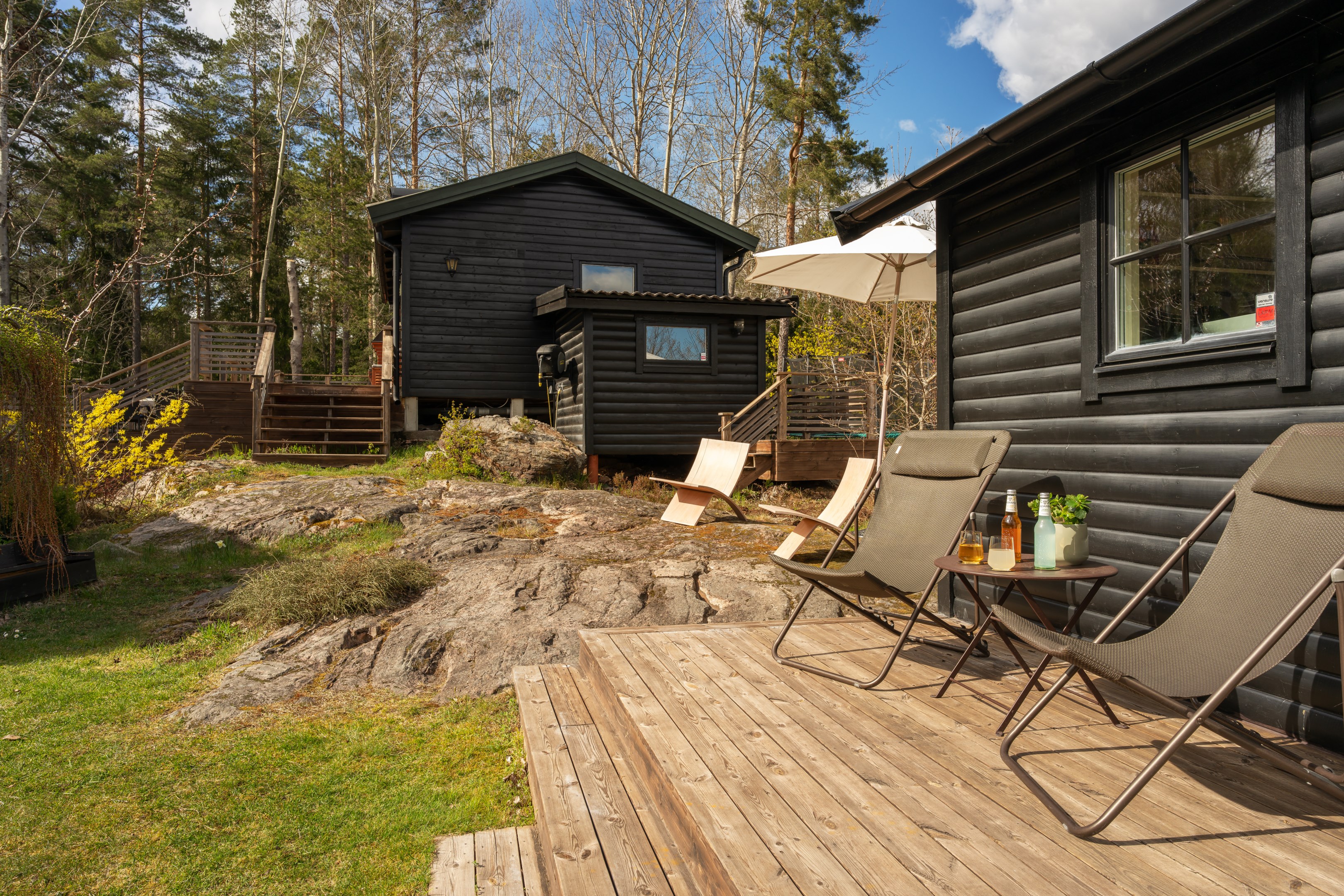 Bostadsbild från Lärkstigen 6, Till salu i Skuru, Nacka