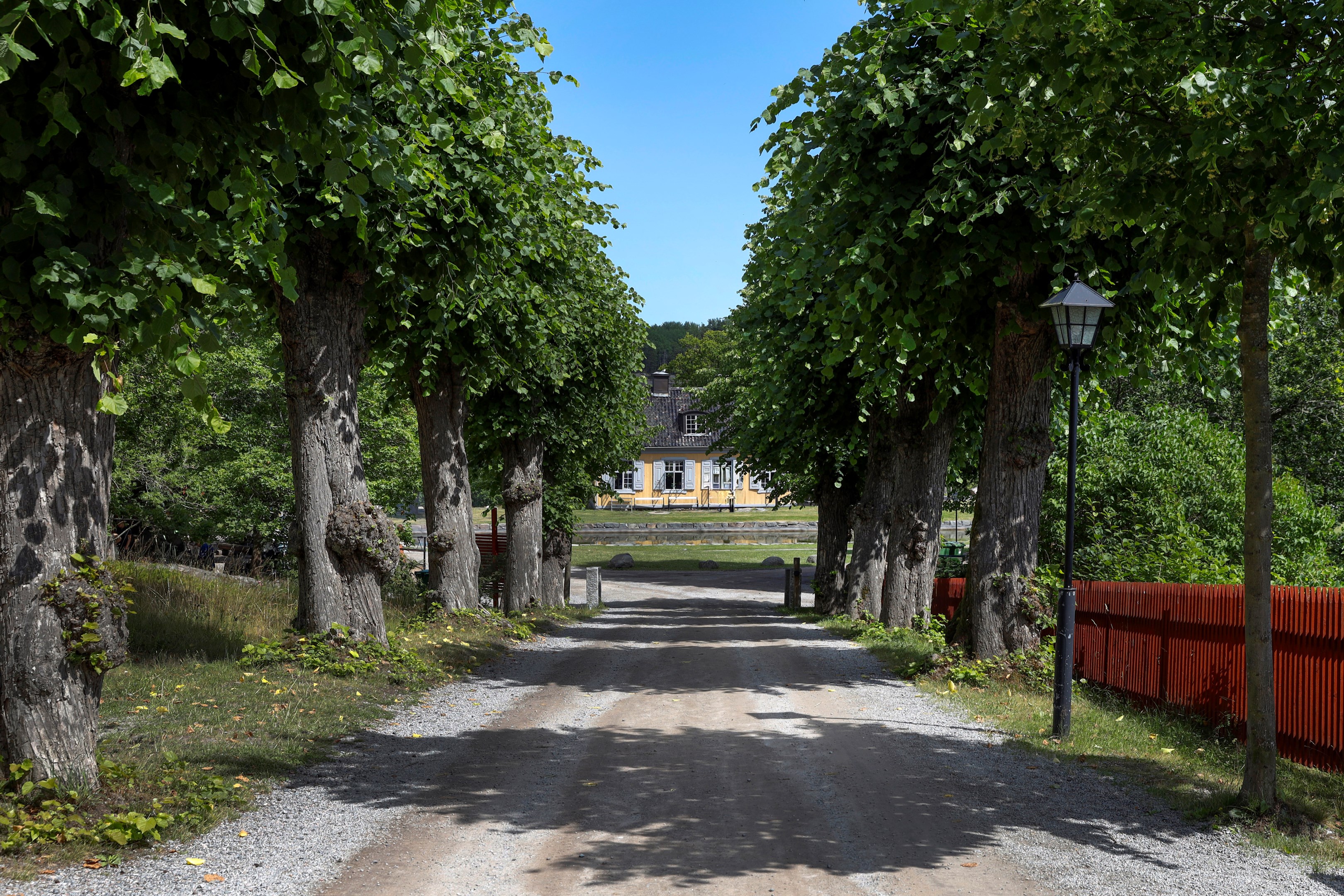 Bostadsbild från Lärkstigen 6, Till salu i Skuru, Nacka
