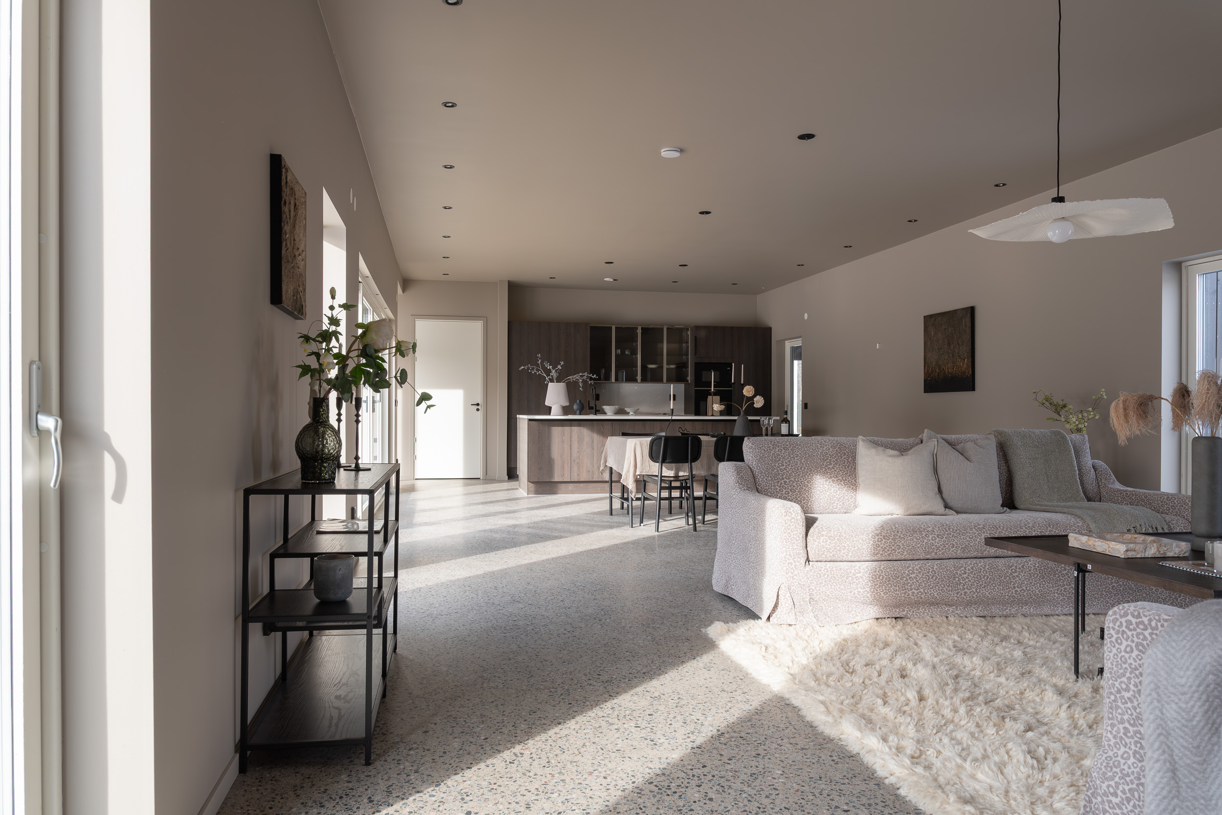 Bostadsbild från Tussilagogatan 21, Till salu i Barkarö, Västerås