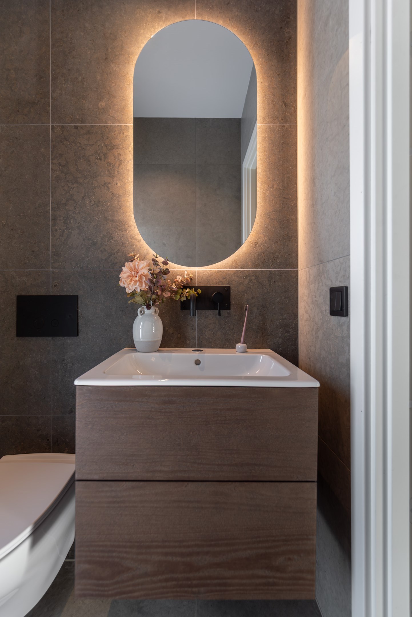 Bostadsbild från Tussilagogatan 21, Till salu i Barkarö, Västerås