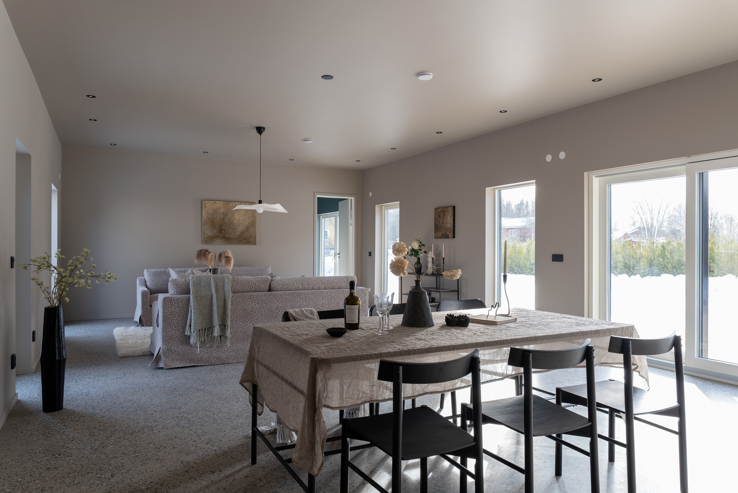 Bostadsbild från Tussilagogatan 21, Till salu i Barkarö, Västerås